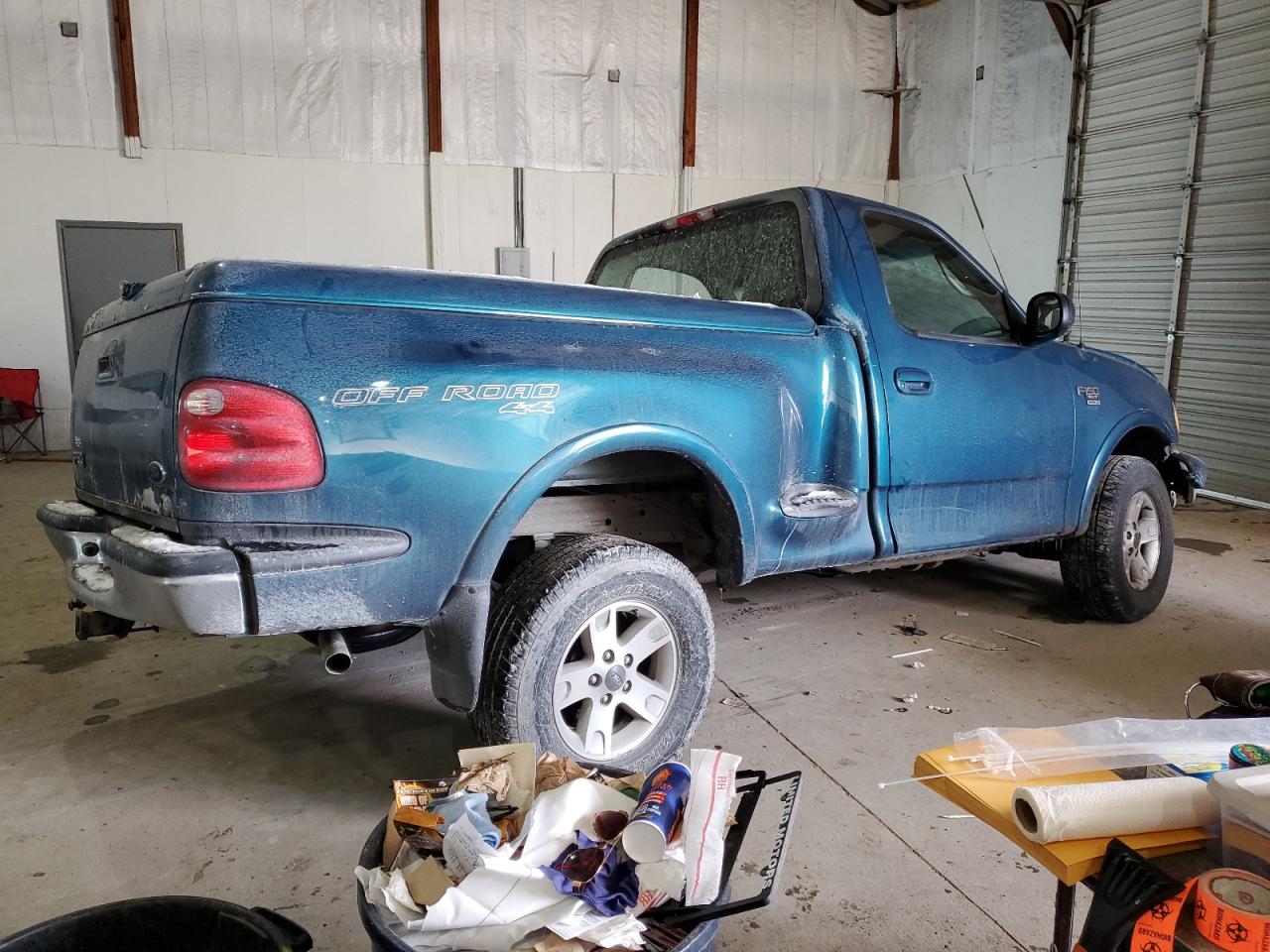 2001 Ford F-150 - Image 3