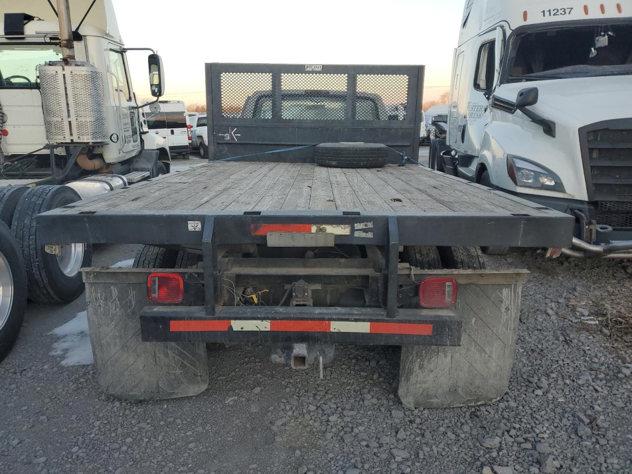 1997 Ford F350 VIN: 3FEKF37F6VMA30196 Lot: 88081115