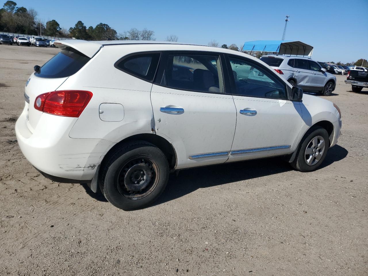2012 Nissan Rogue - Image 3