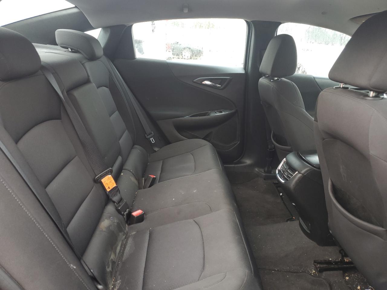 2018 Chevrolet Malibu - Image 10