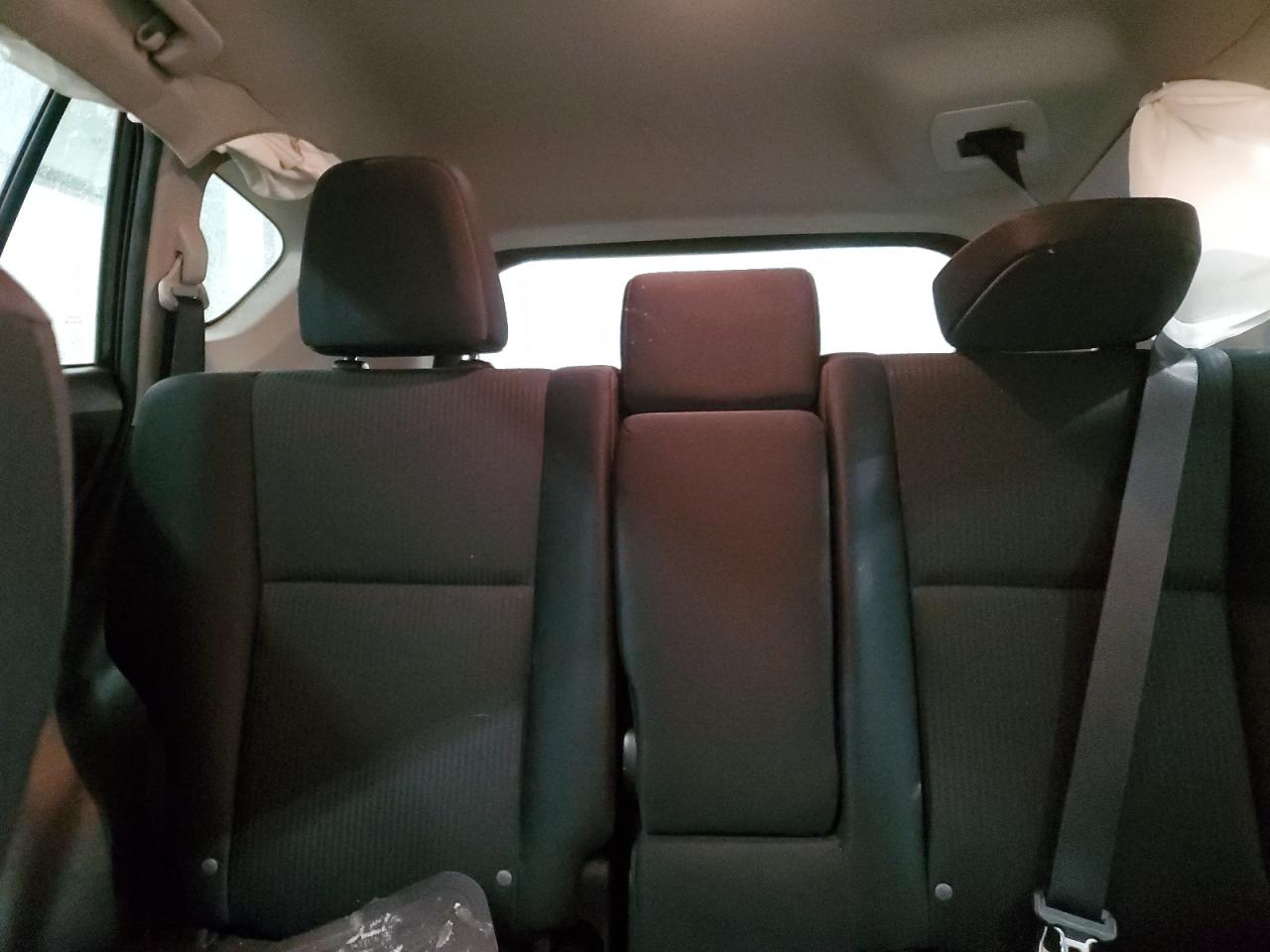 2016 Toyota RAV 4 - Image 10