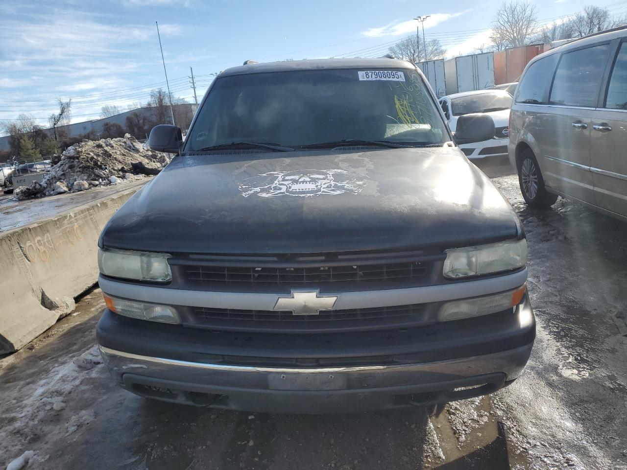 2003 Chevrolet Tahoe - Image 5