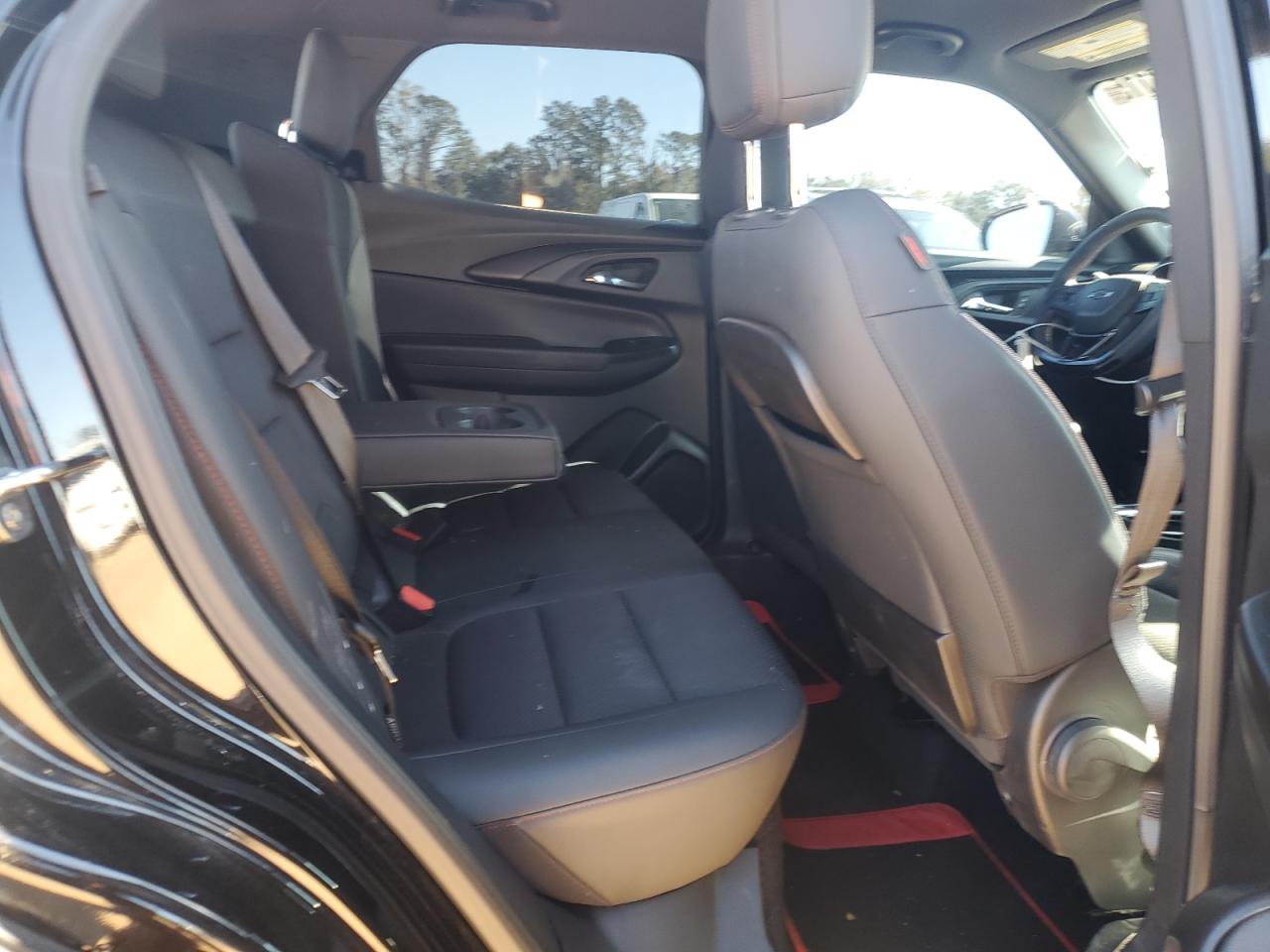 2022 Chevrolet TrailBlazer - Image 11