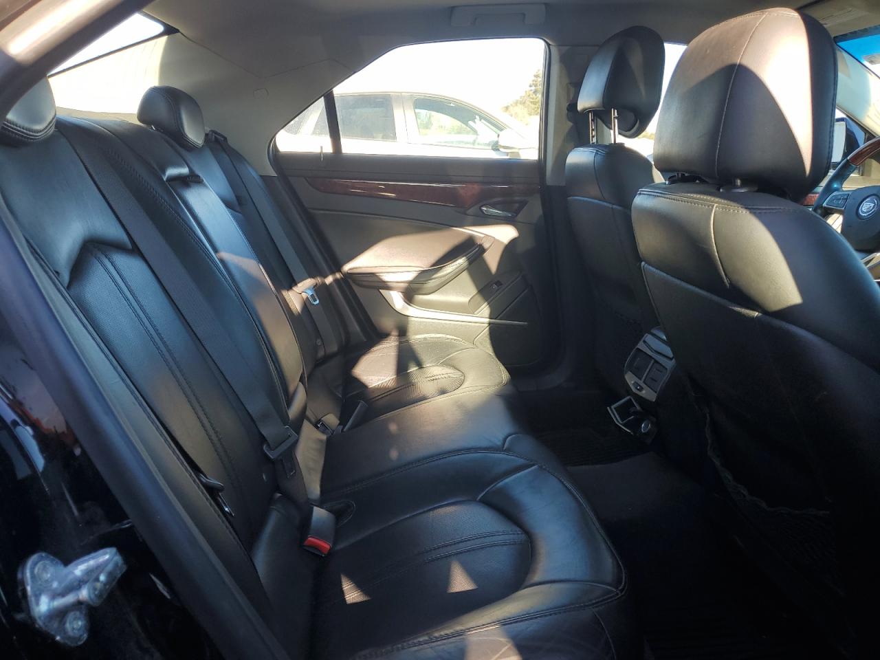 2011 Cadillac CTS - Image 10