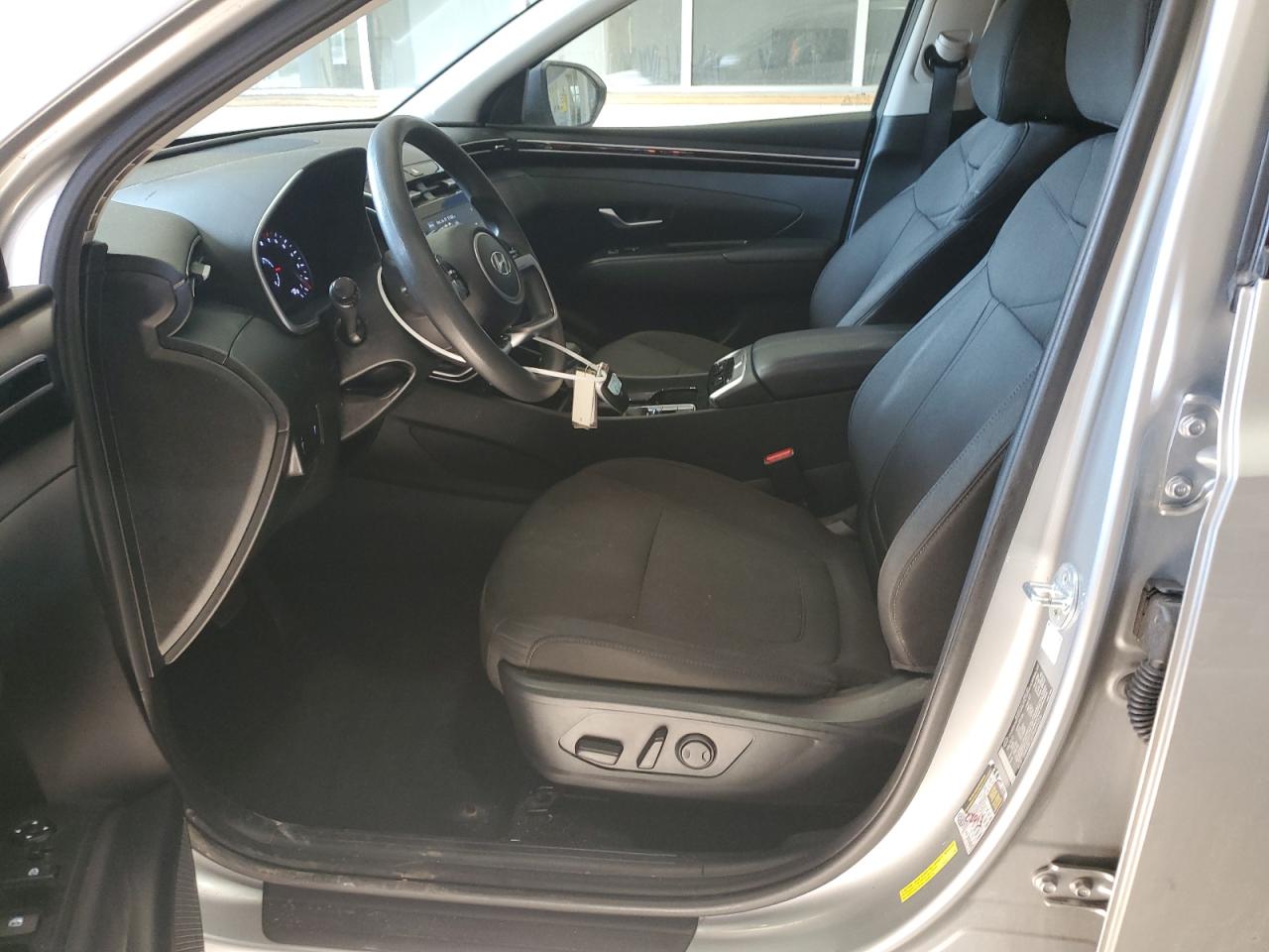 2022 Hyundai Tucson - Image 7