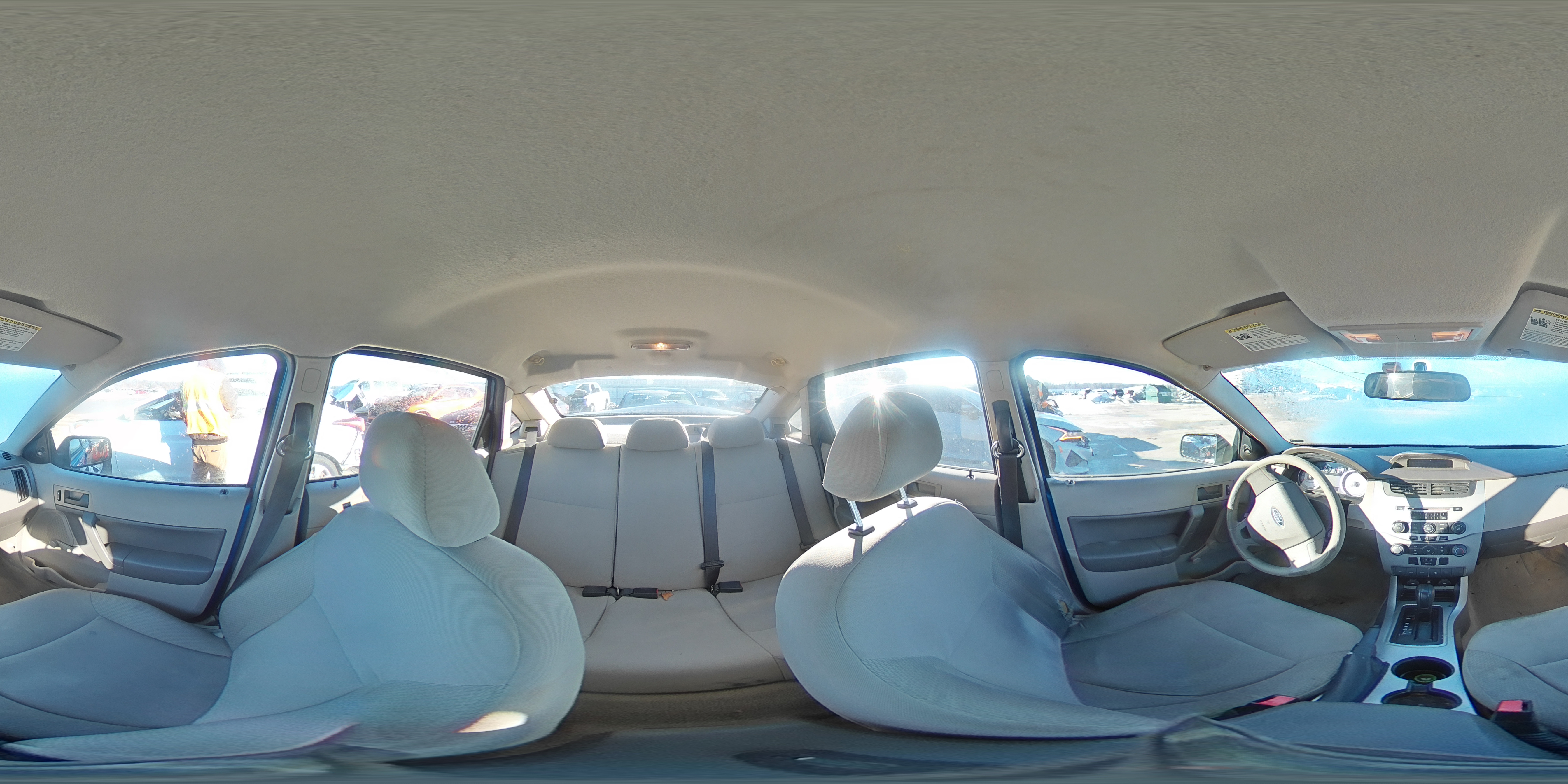 2011 Ford Focus - Image 12