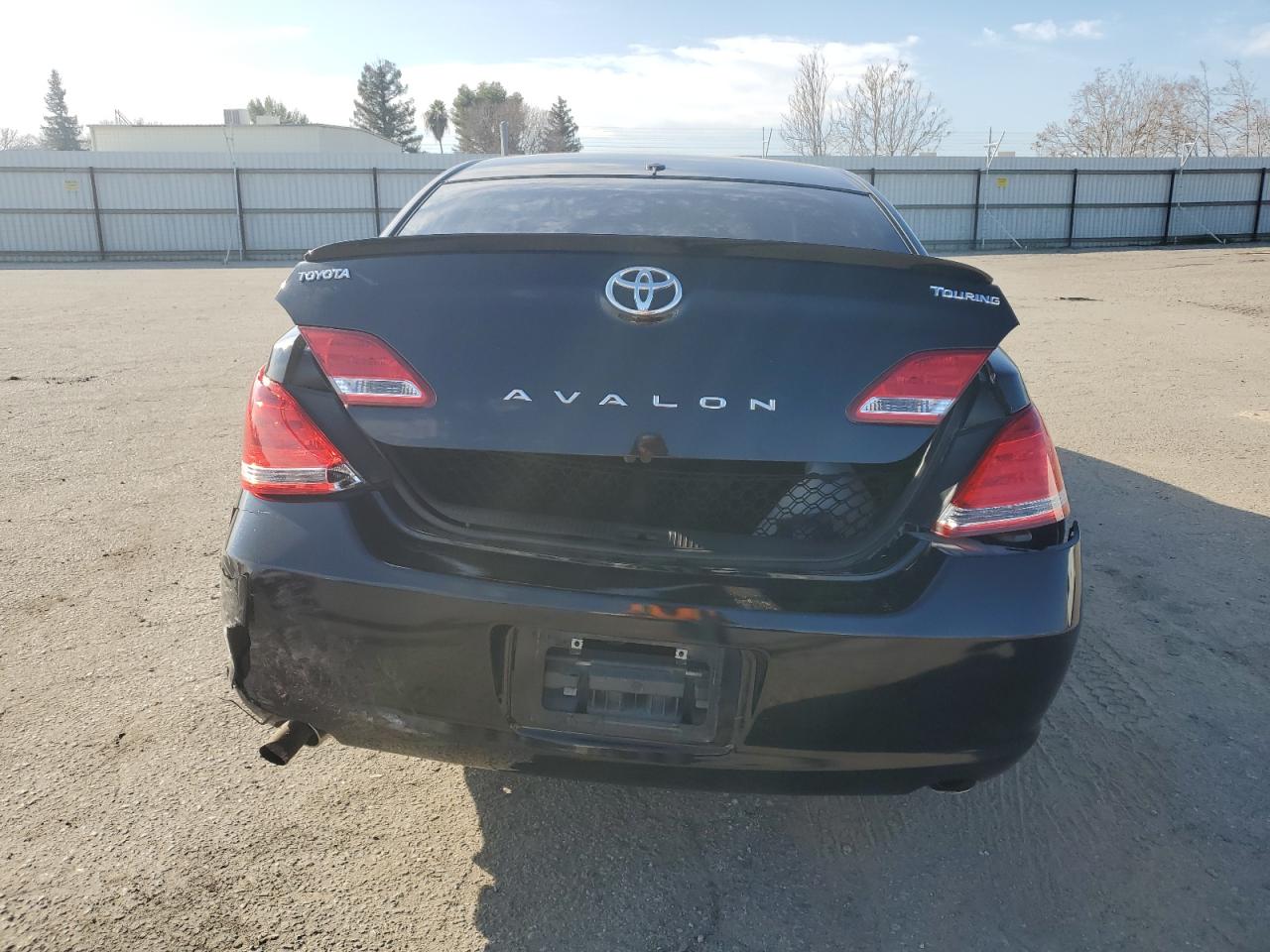 2006 Toyota Avalon - Image 6