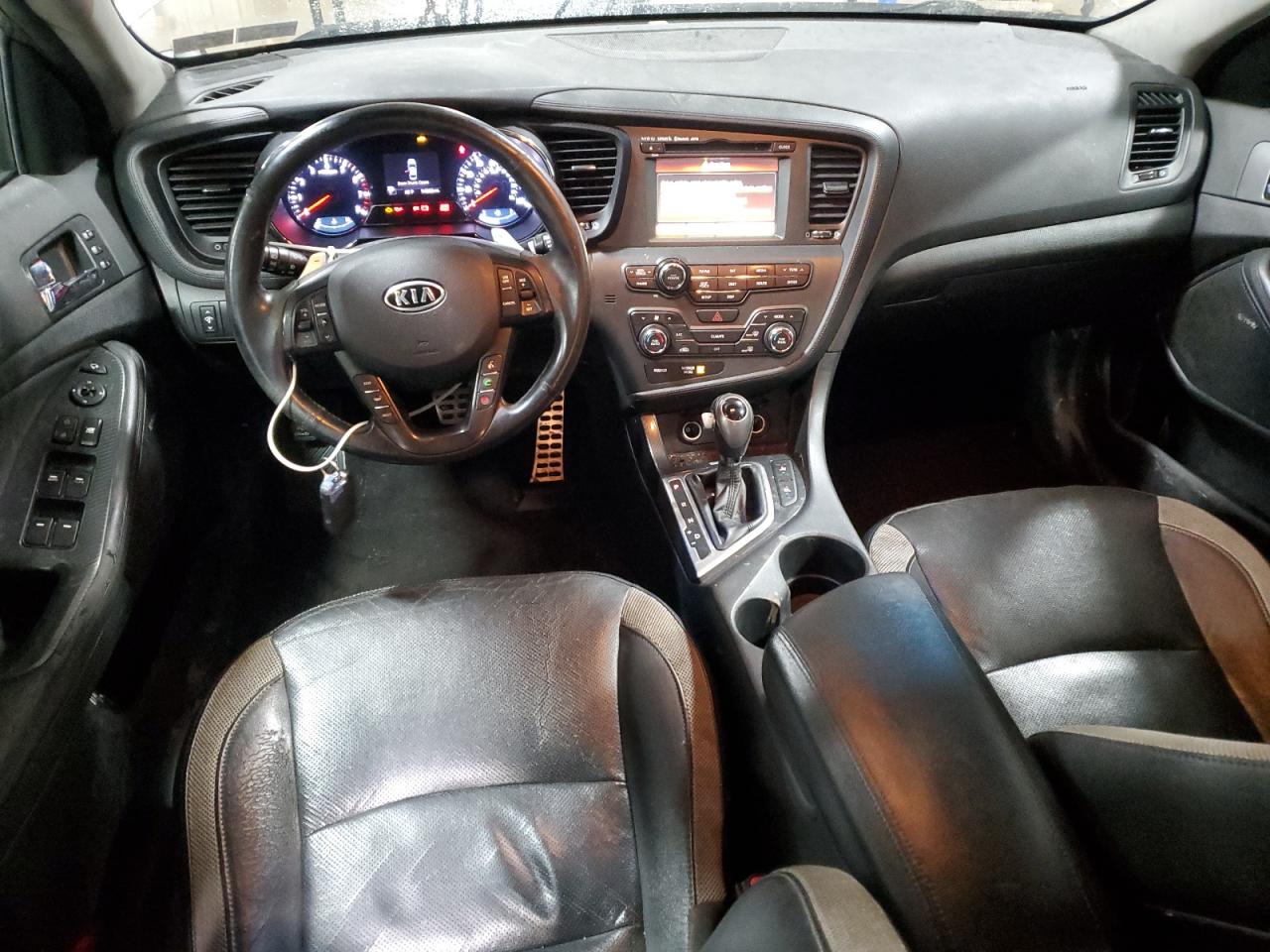 2012 Kia Optima - Image 8