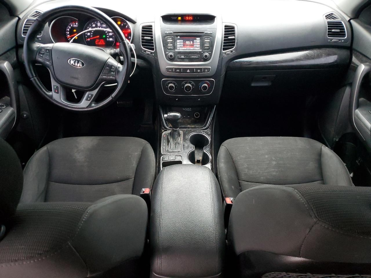 2014 Kia Sorento - Image 8