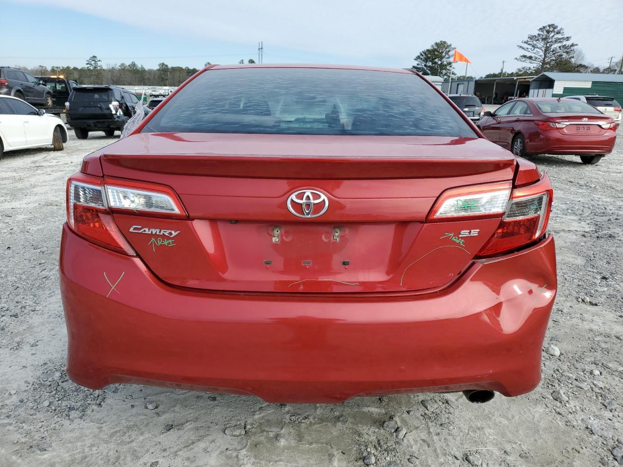 2014 Toyota Camry - Image 6