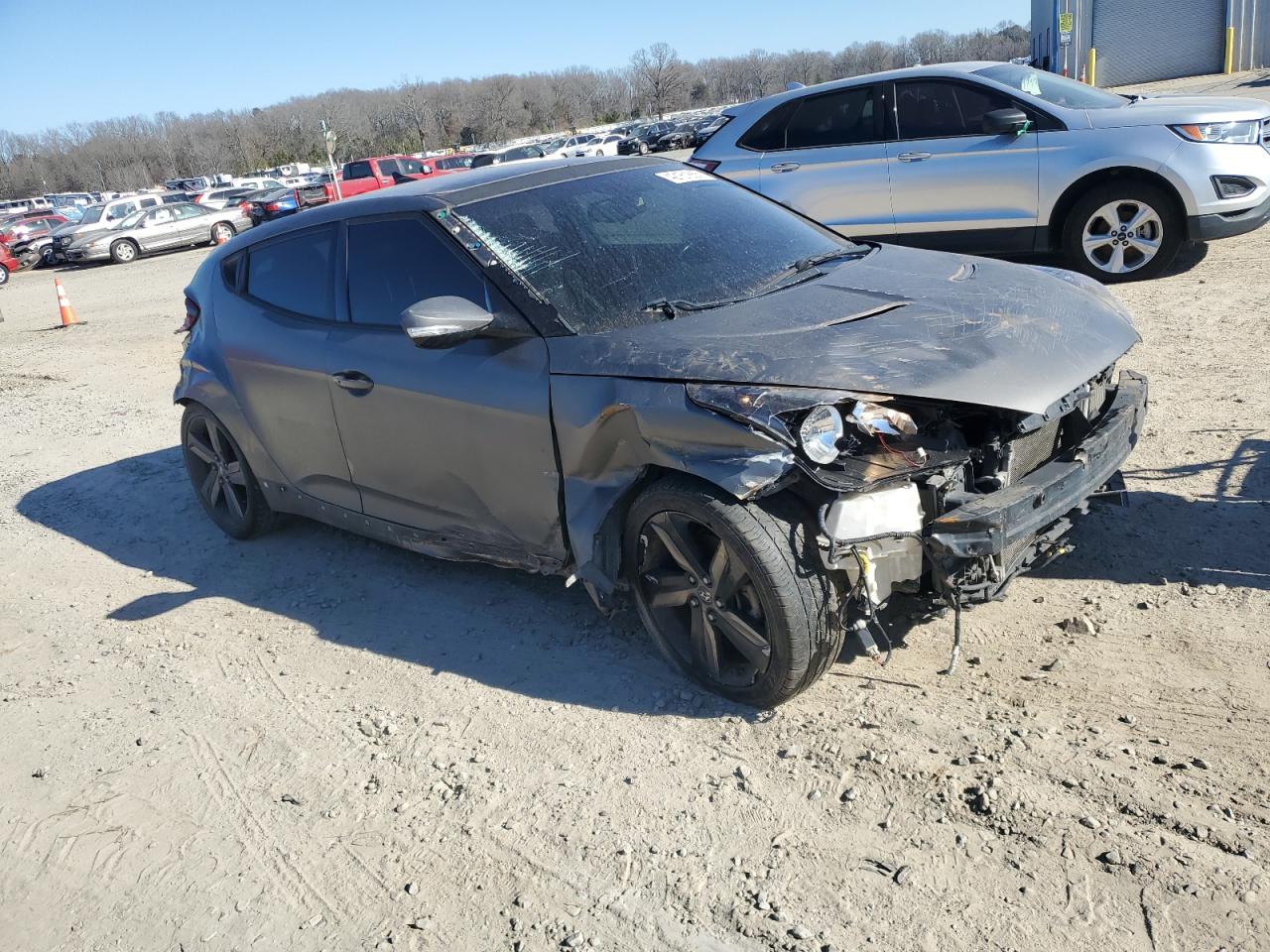 2015 Hyundai Veloster - Image 4