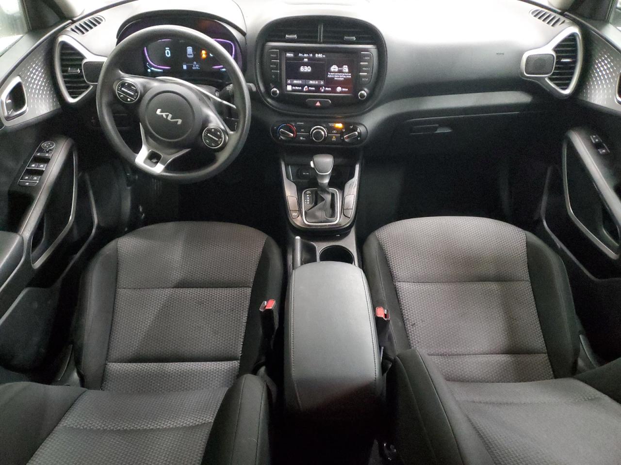 2023 Kia Soul - Image 8