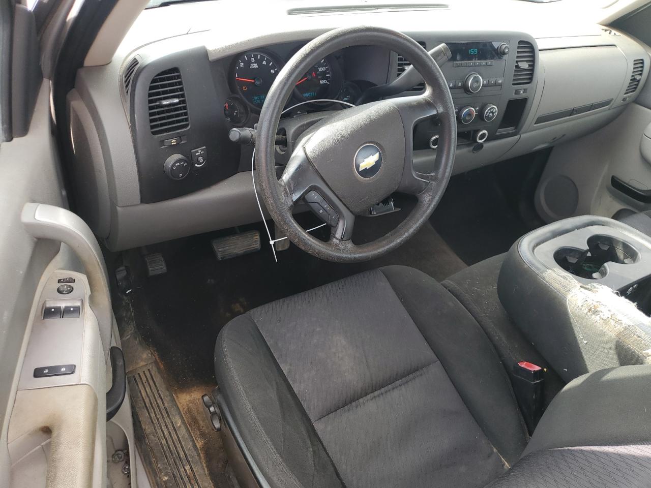 2010 Chevrolet Silverado - Image 8