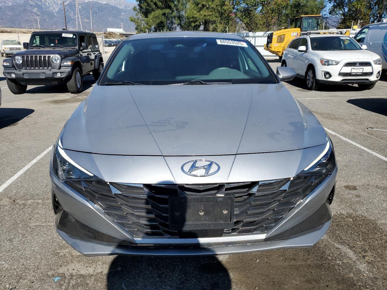 2021 Hyundai Elantra - Image 5