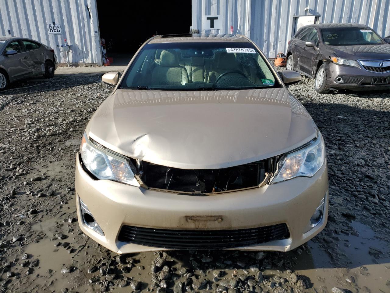 2012 Toyota Camry - Image 5
