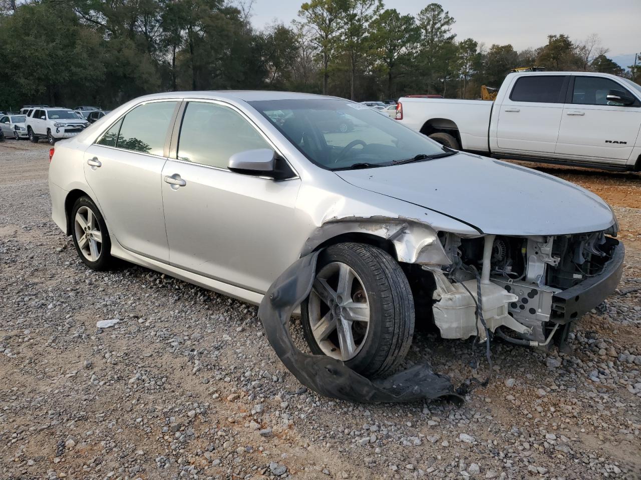 2012 Toyota Camry - Image 4