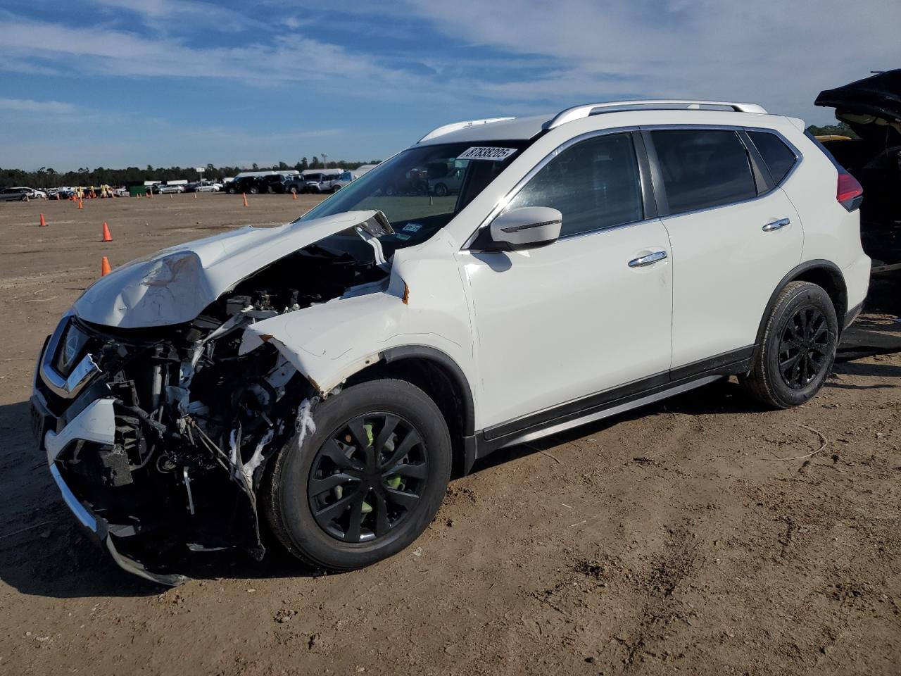 2017 NISSAN ROGUE