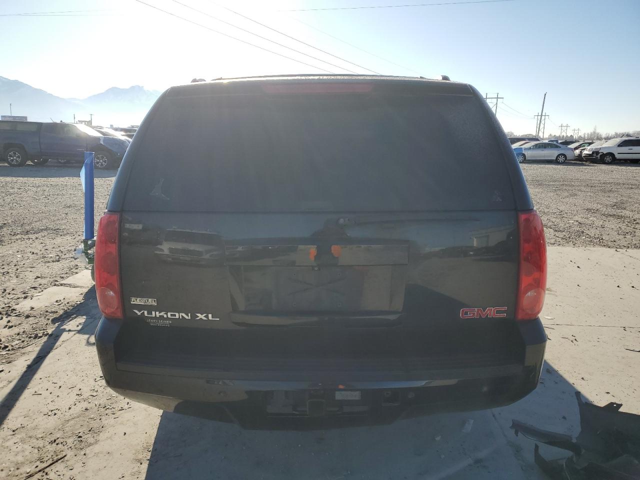 2012 GMC Yukon - Image 6