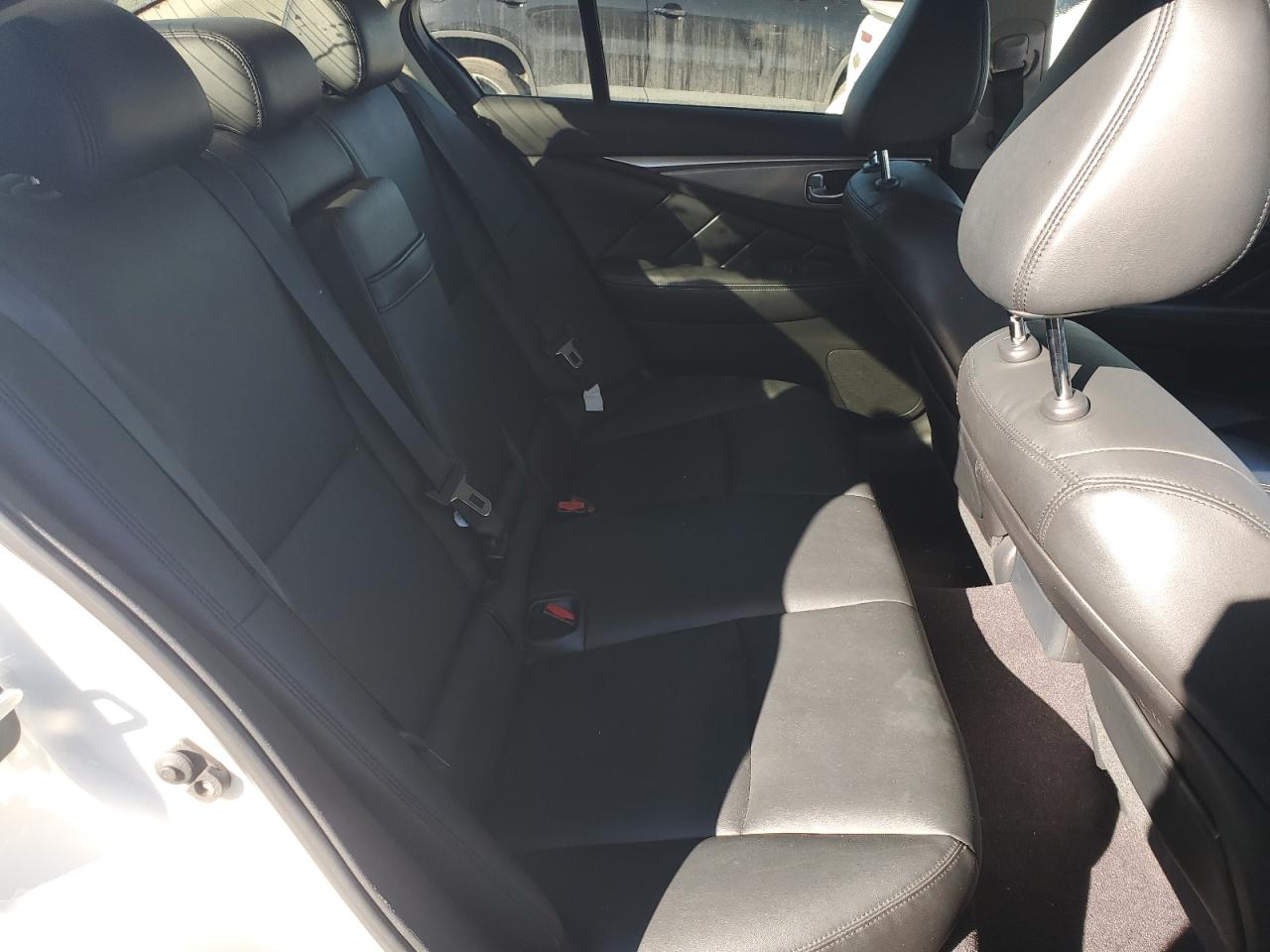 2017 Infiniti Q50 - Image 10