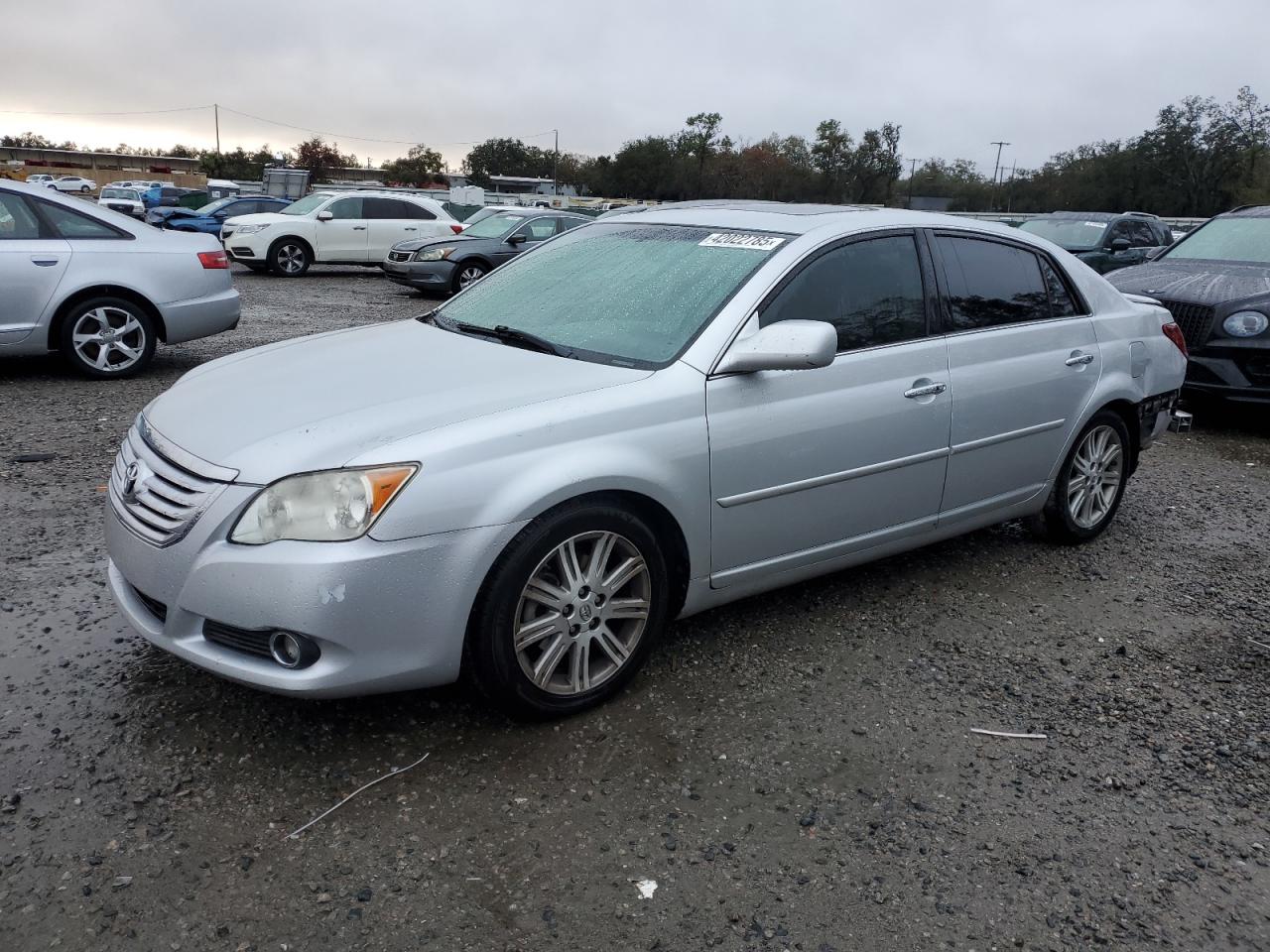 2008 Toyota Avalon - Image 1