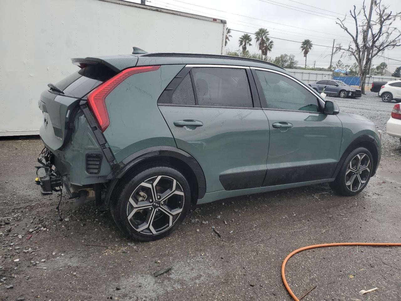 2024 Kia Niro - Image 3