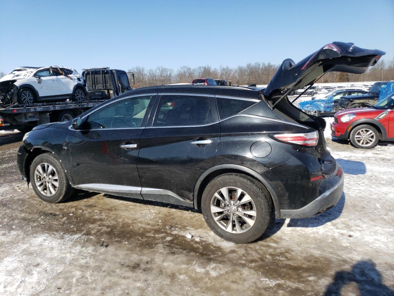 2016 Nissan Murano - Image 2