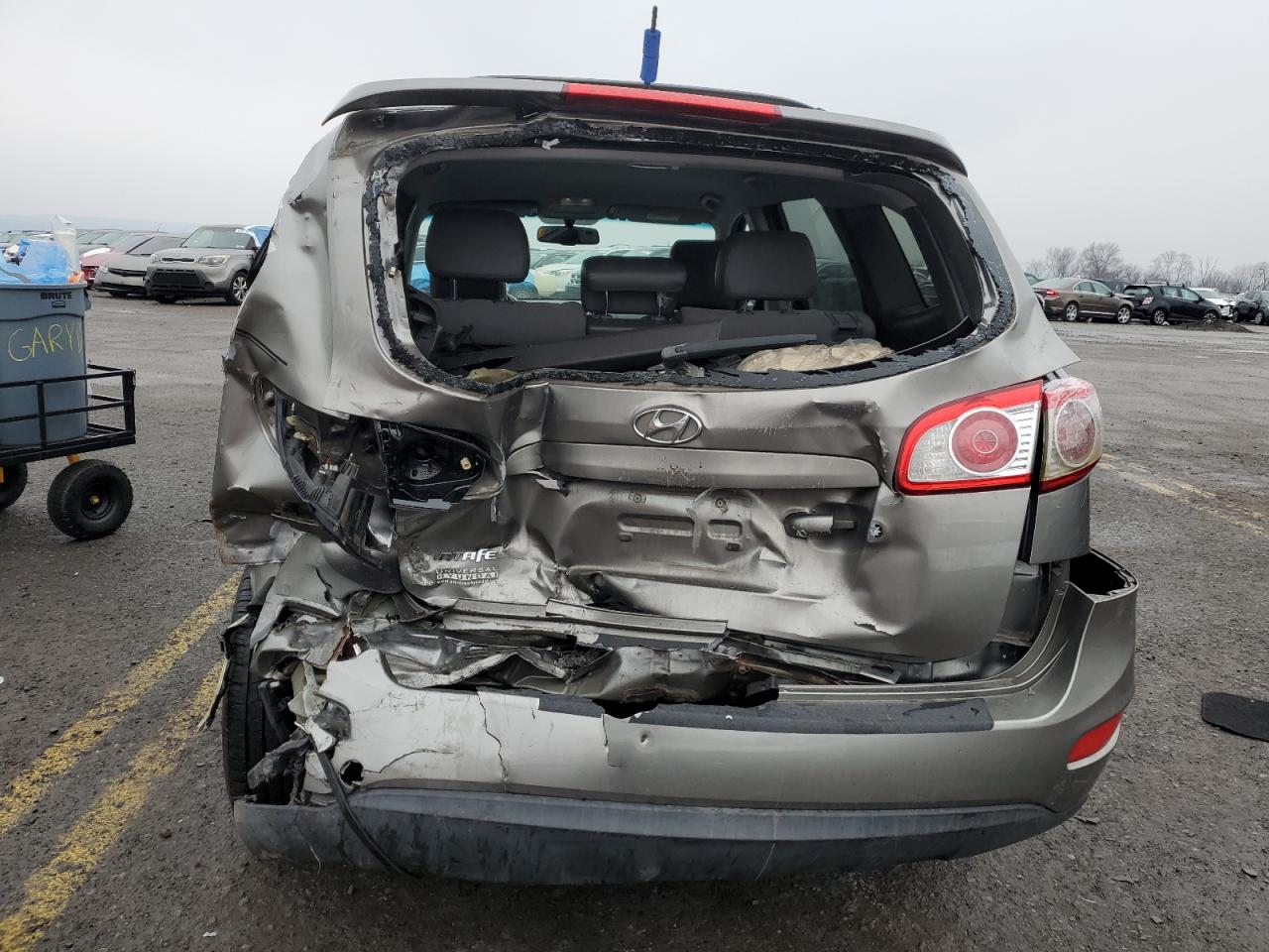 2012 Hyundai Santa Fe - Image 6