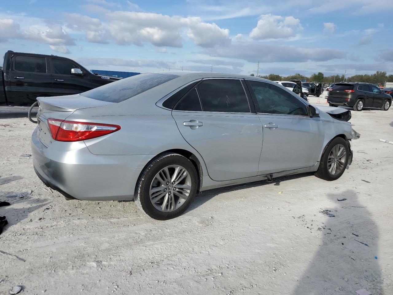2015 Toyota Camry - Image 3
