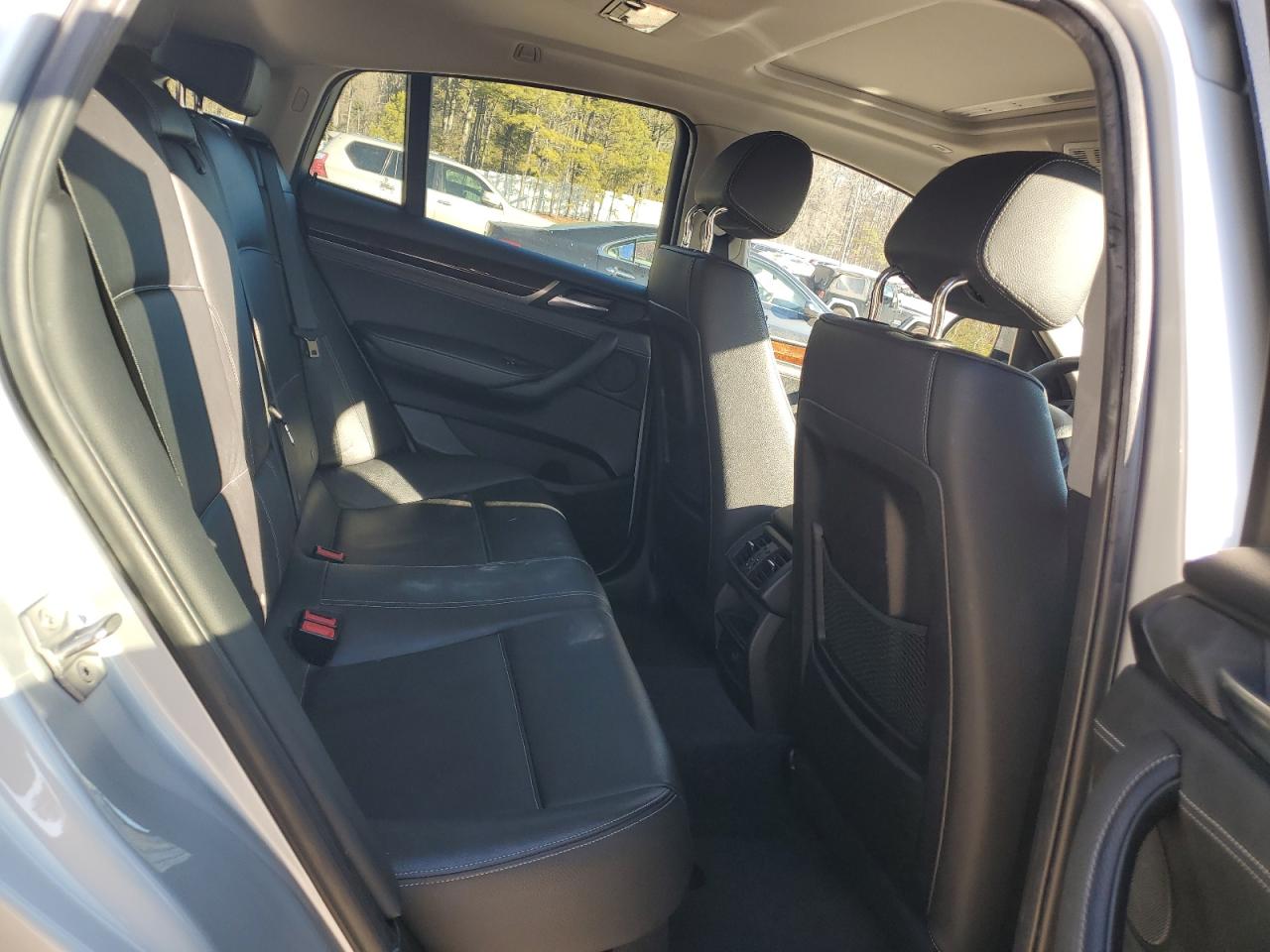 2017 BMW X4 - Image 10