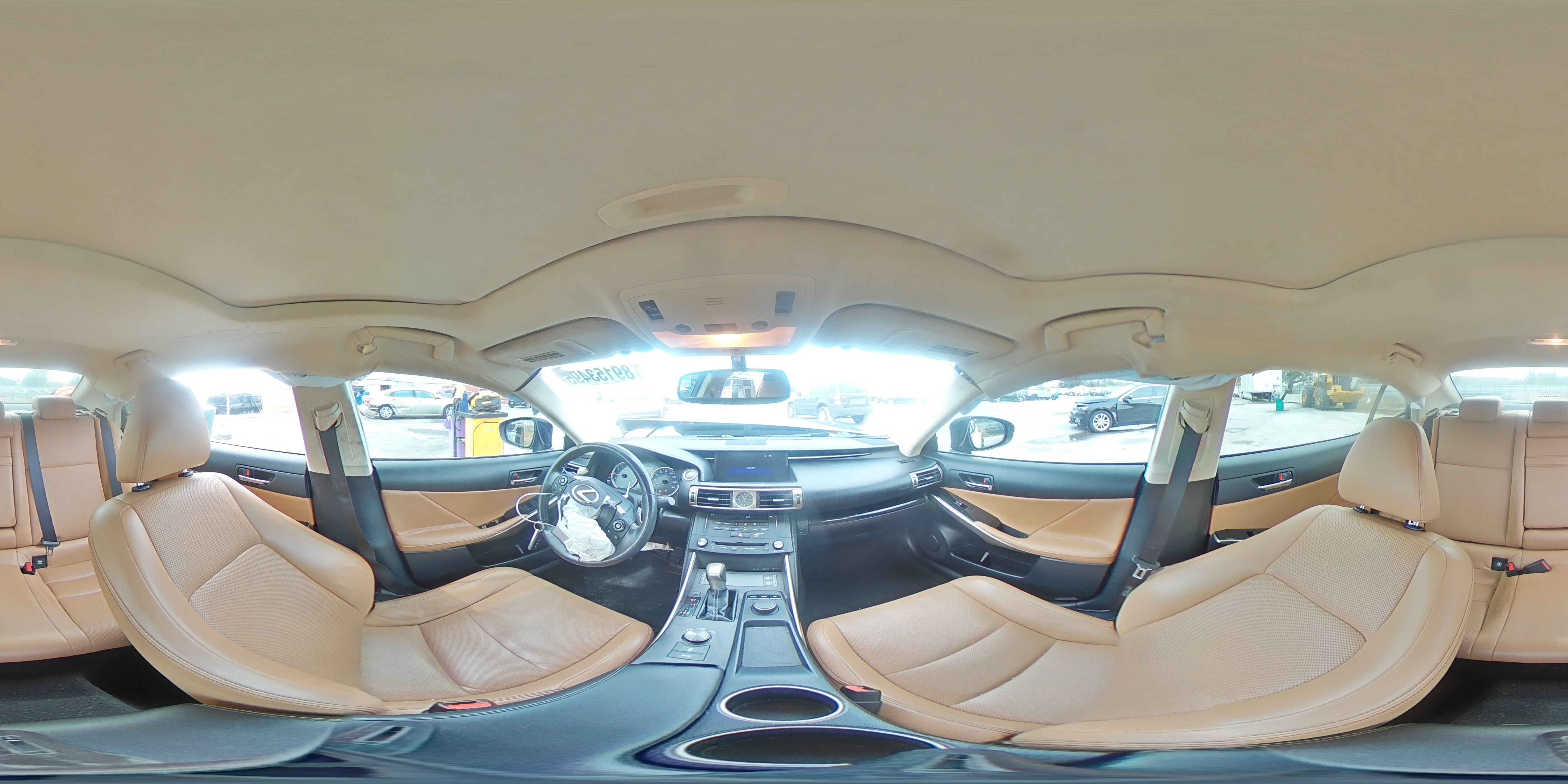 2015 Lexus IS - Image 13