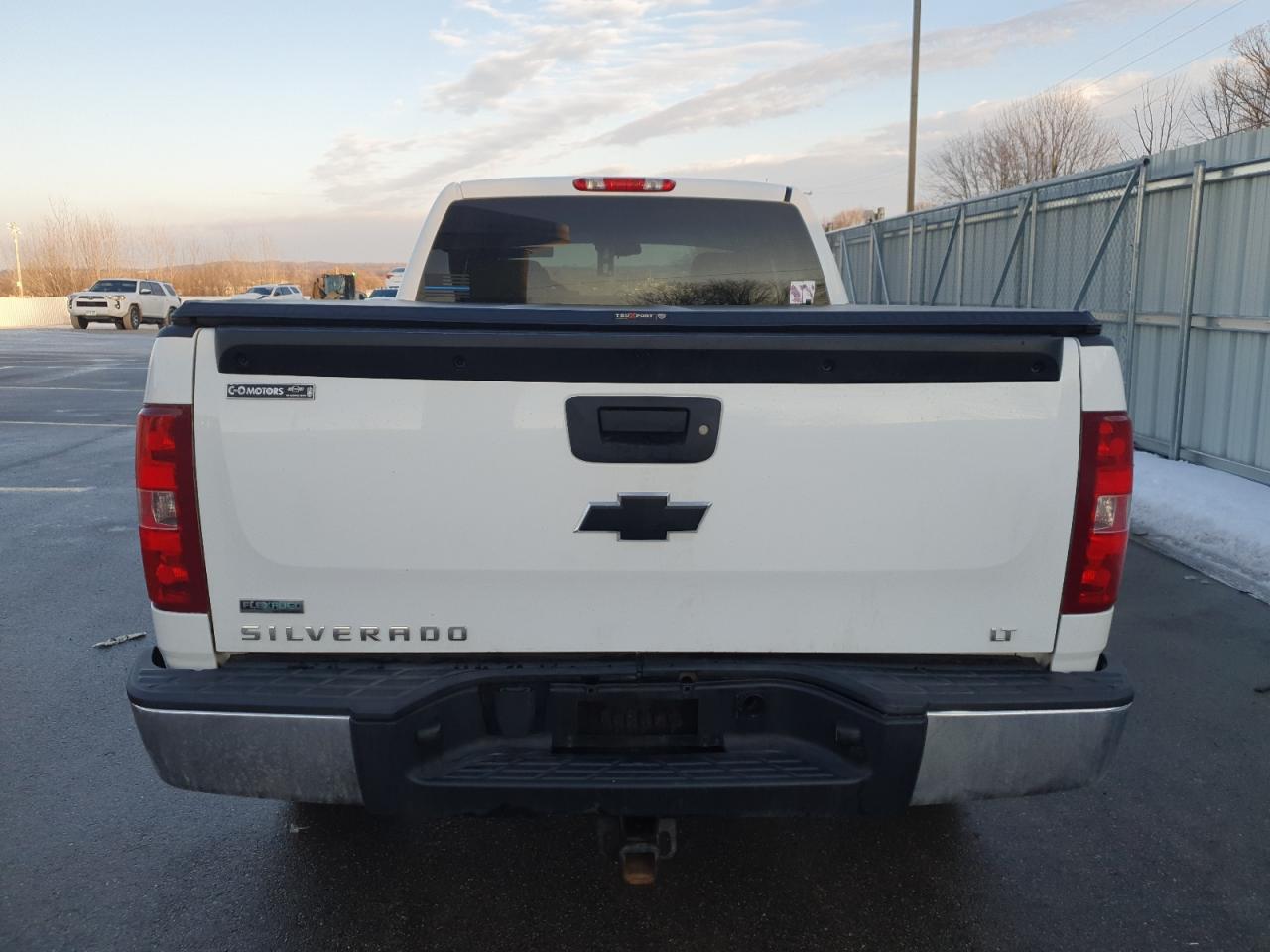 2011 Chevrolet Silverado - Image 6