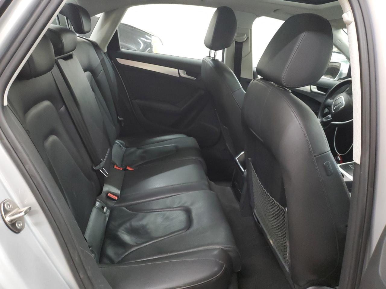 2010 Audi A4 Premium VIN: WAUBFAFL6AN015621 Lot: 41400055