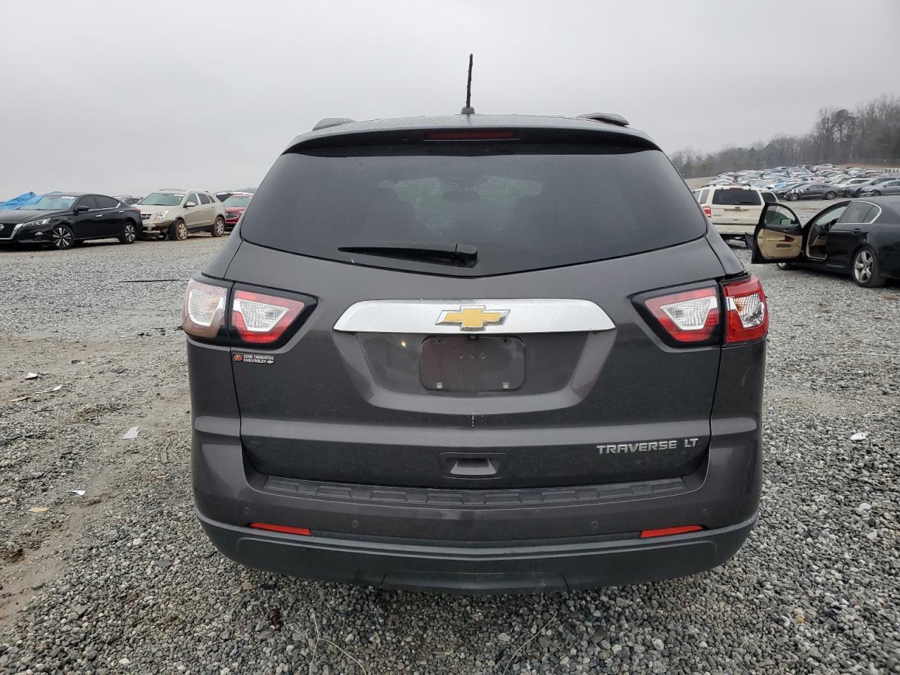 2015 Chevrolet Traverse - Image 6
