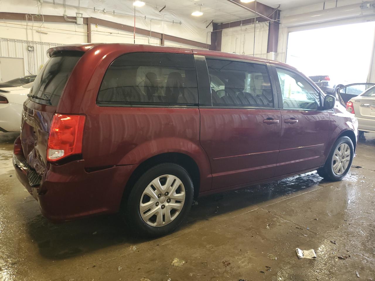 2017 Dodge Caravan - Image 3