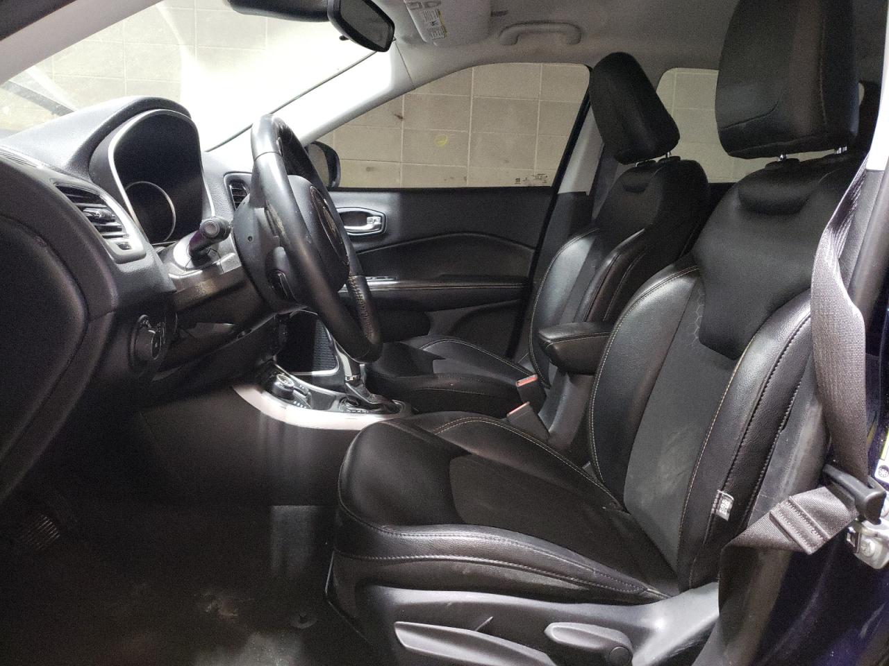 2019 Jeep Compass - Image 7