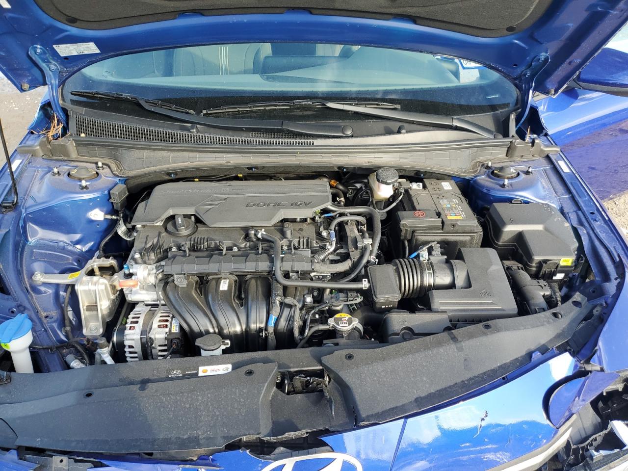2024 Hyundai Elantra - Image 12