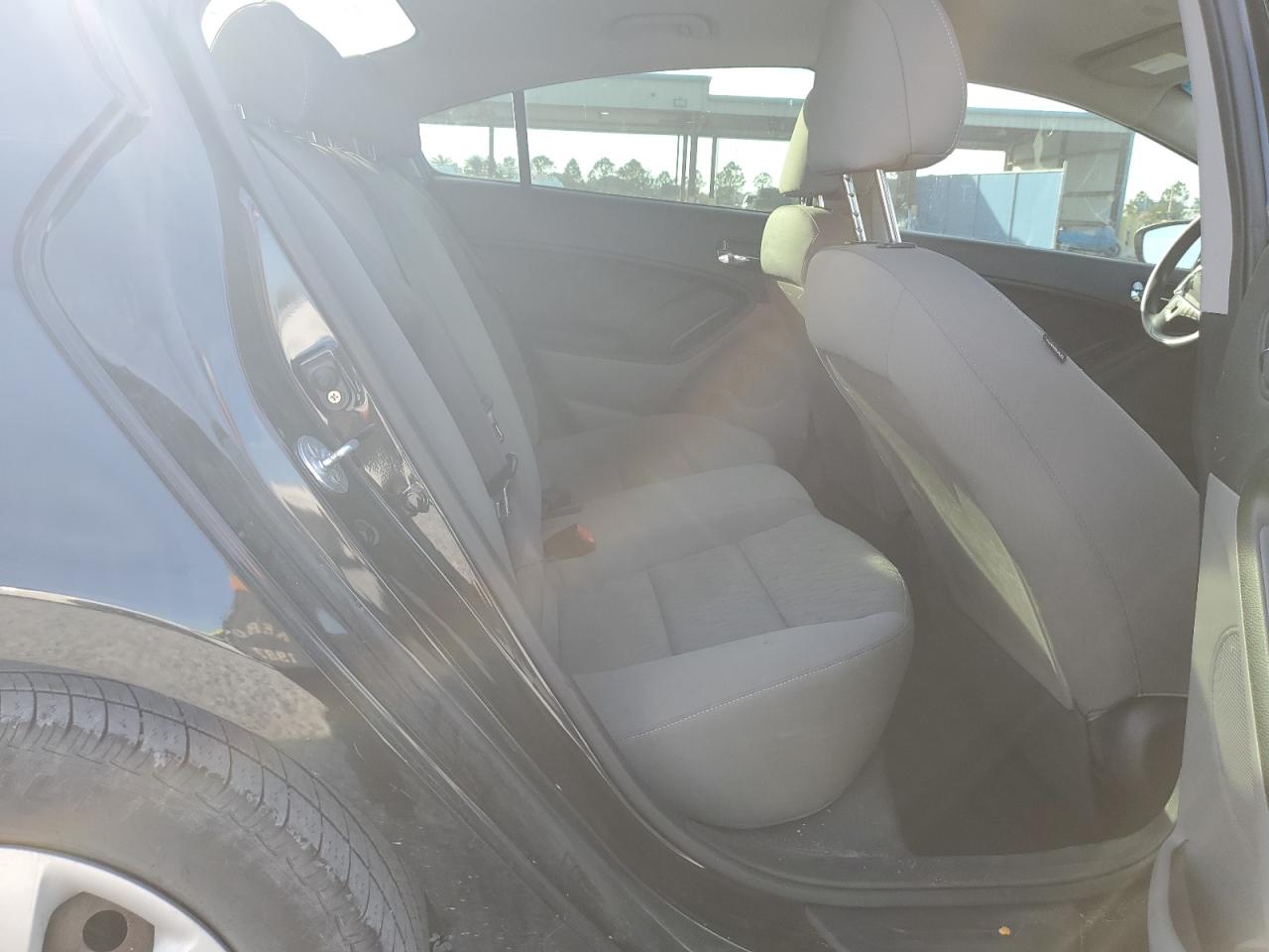 2014 Kia Forte - Image 10