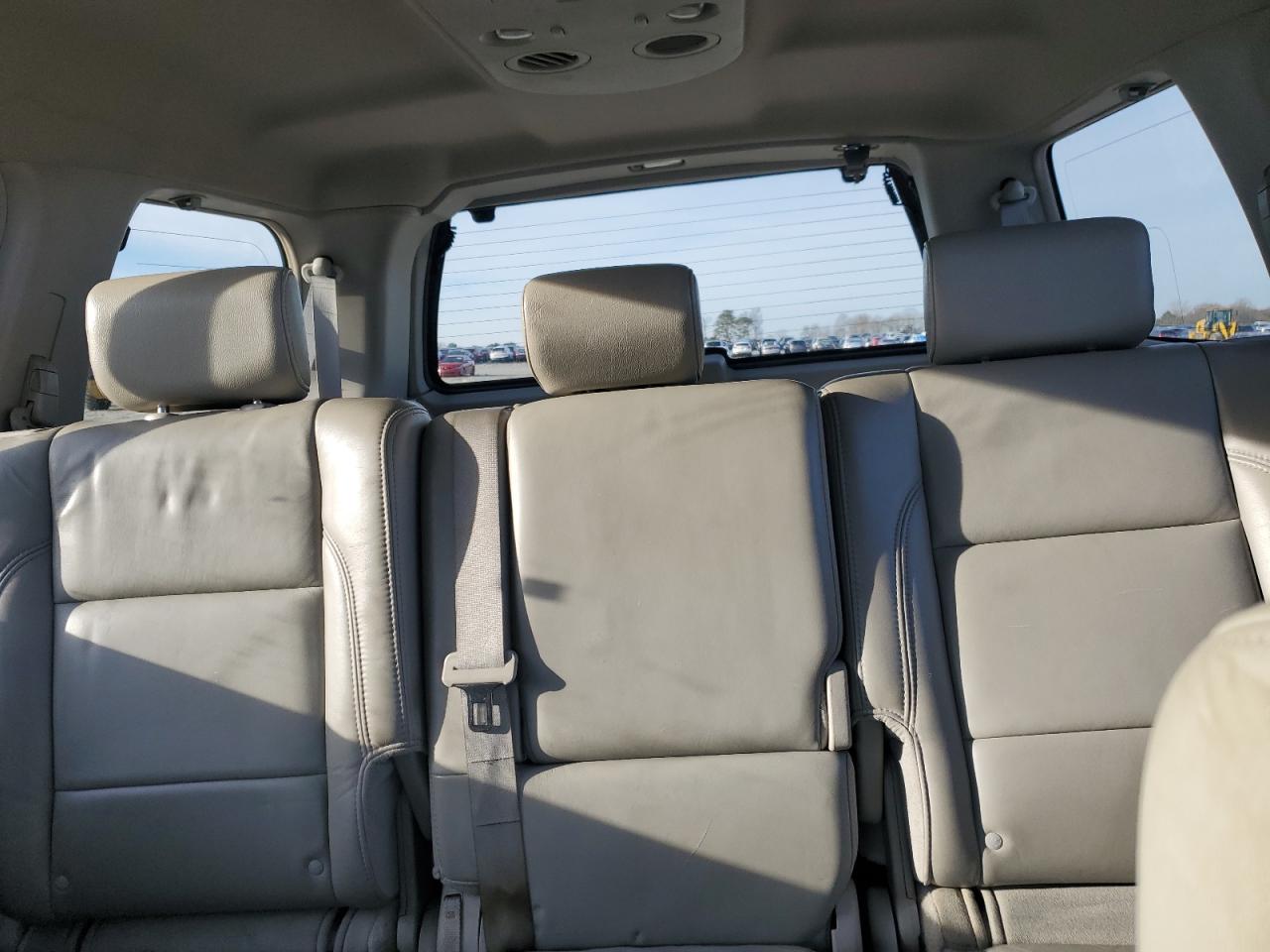 2008 Infiniti QX56 - Image 10