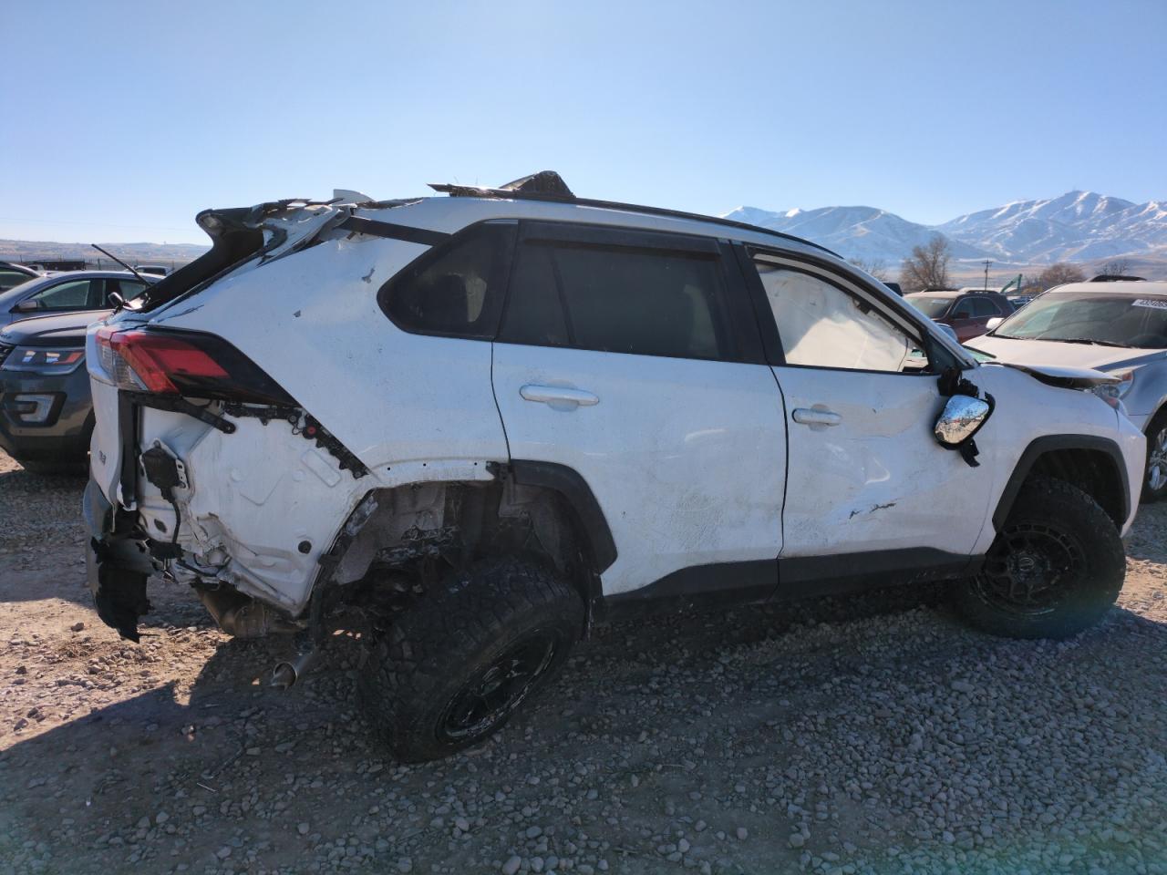 2019 Toyota RAV 4 - Image 3