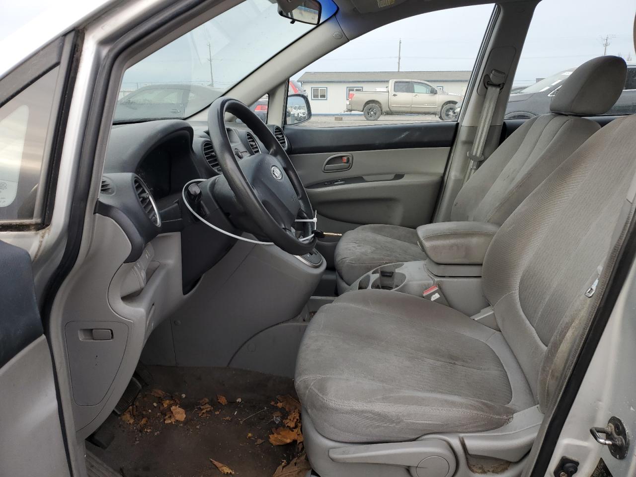 2007 Kia Rondo - Image 7