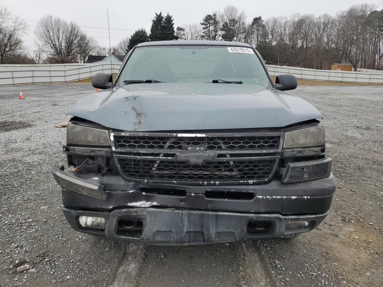 2006 Chevrolet Silverado - Image 5