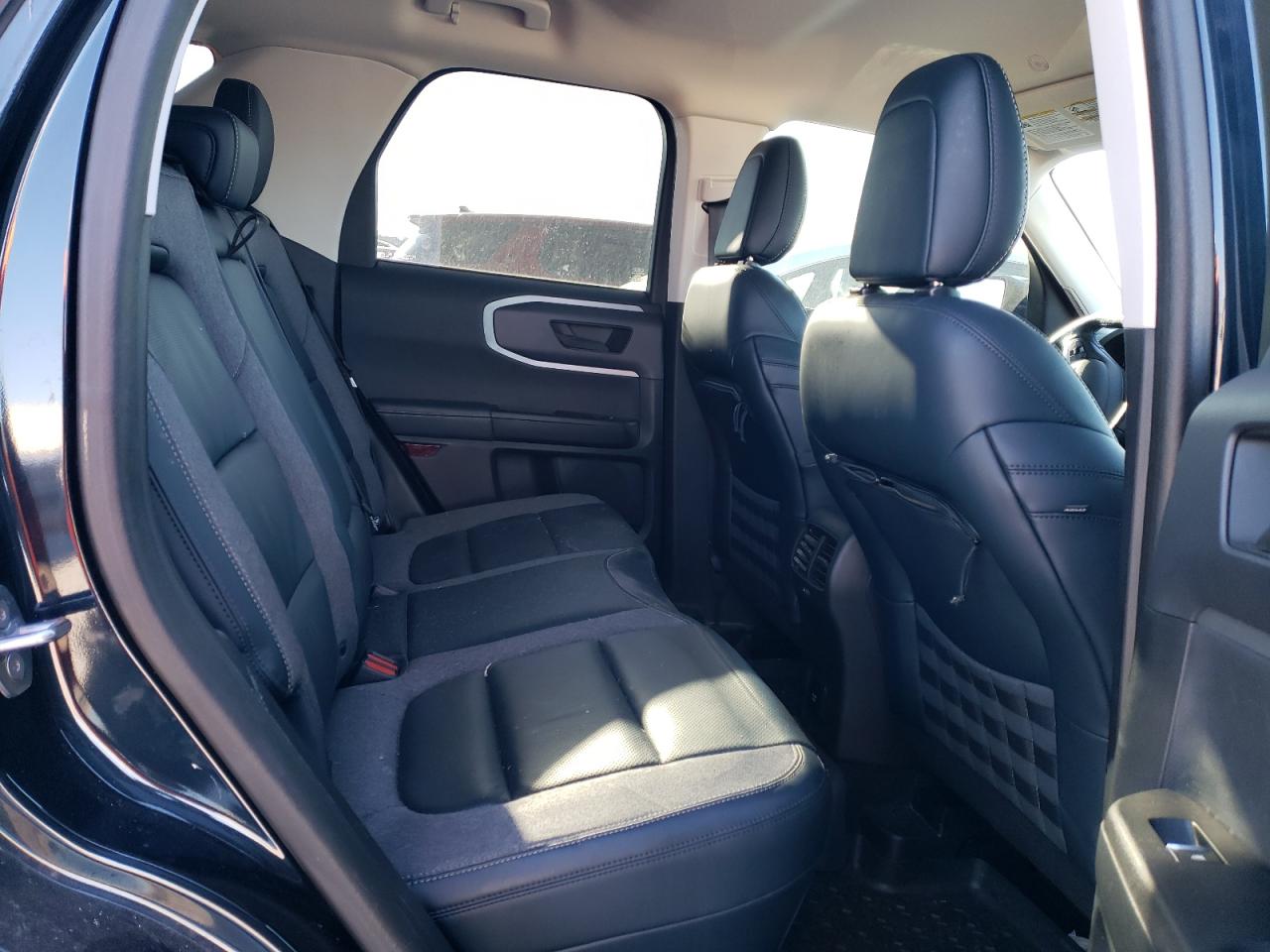 2021 Ford Bronco - Image 11