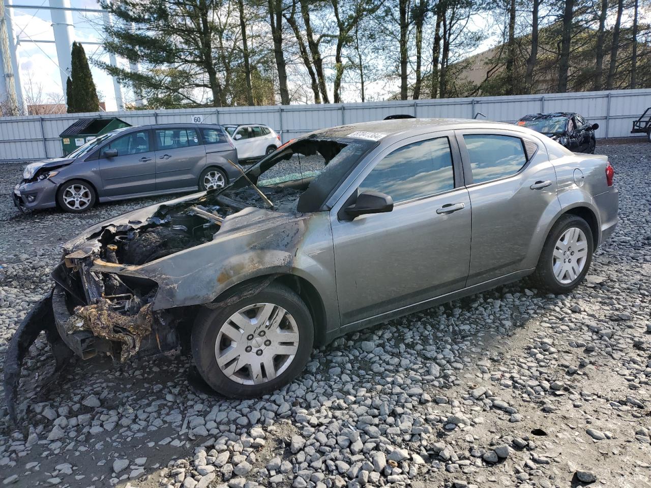 2012 Dodge Avenger - Image 1