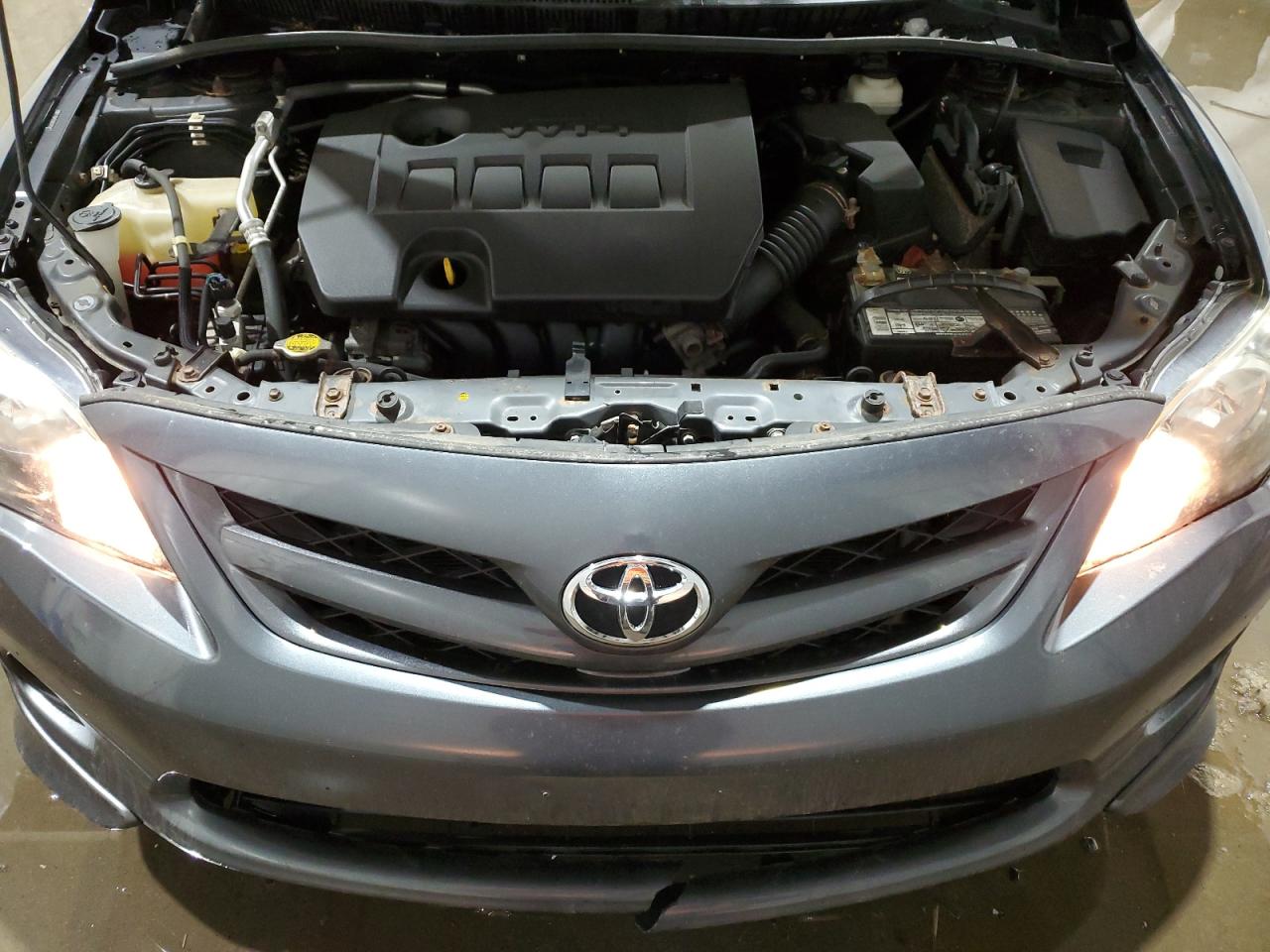 2011 Toyota Corolla - Image 11