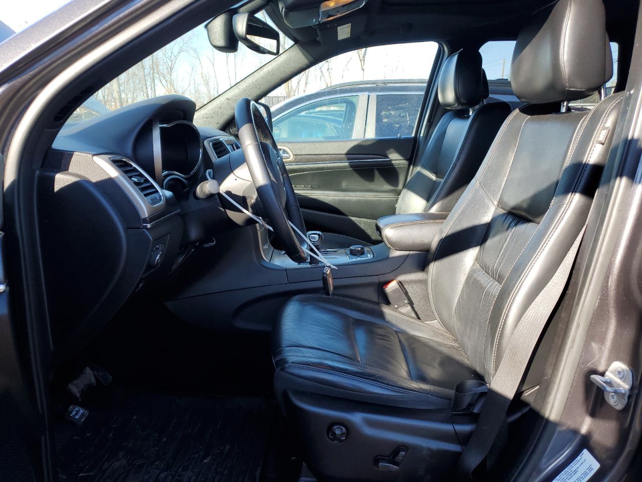 2014 Jeep Grand Cherokee - Image 7