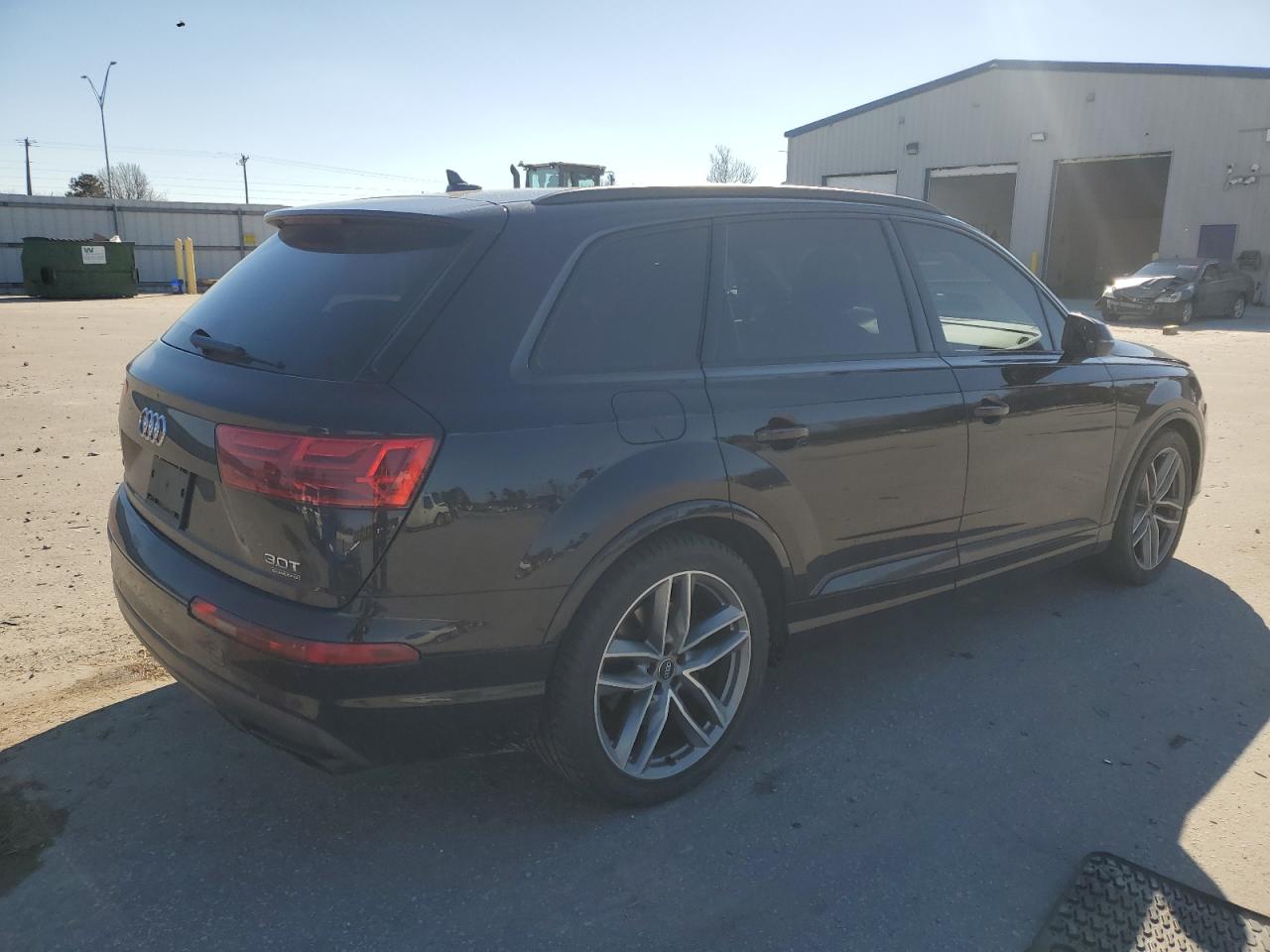 2018 Audi Q7 - Image 3