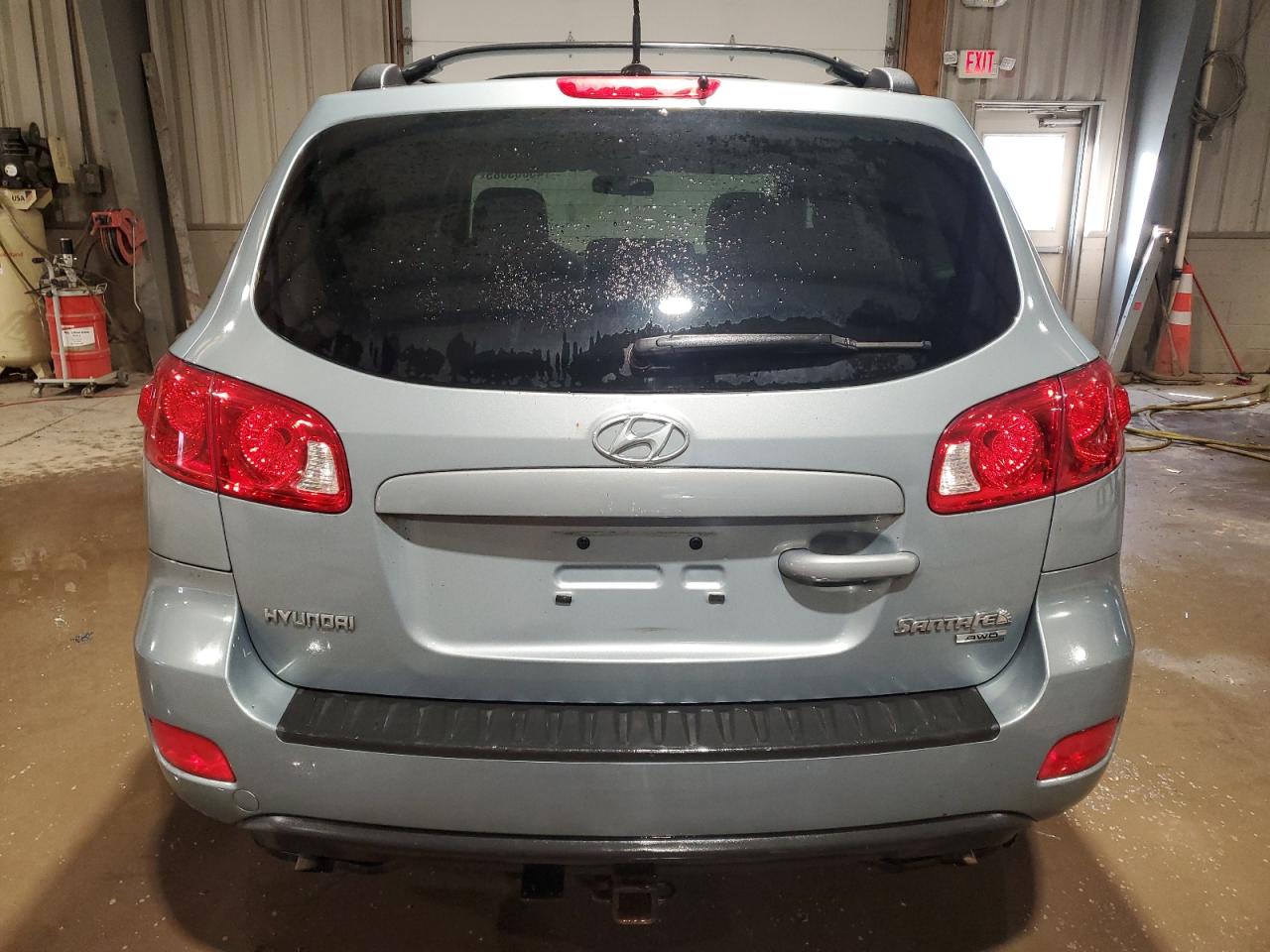 2009 Hyundai Santa Fe - Image 6