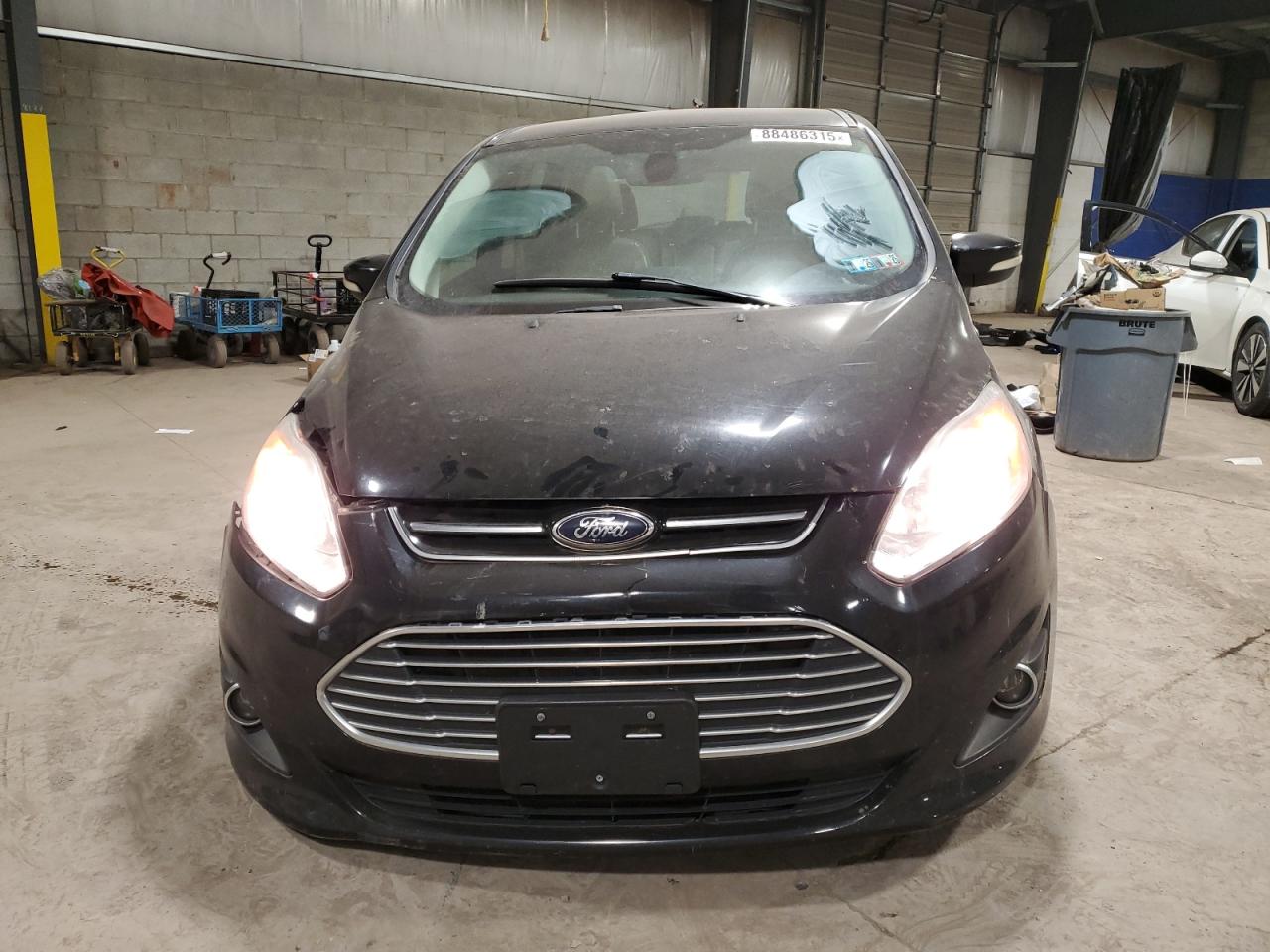 VIN 1FADP5BU2FL111060 2015 FORD CMAX no.5