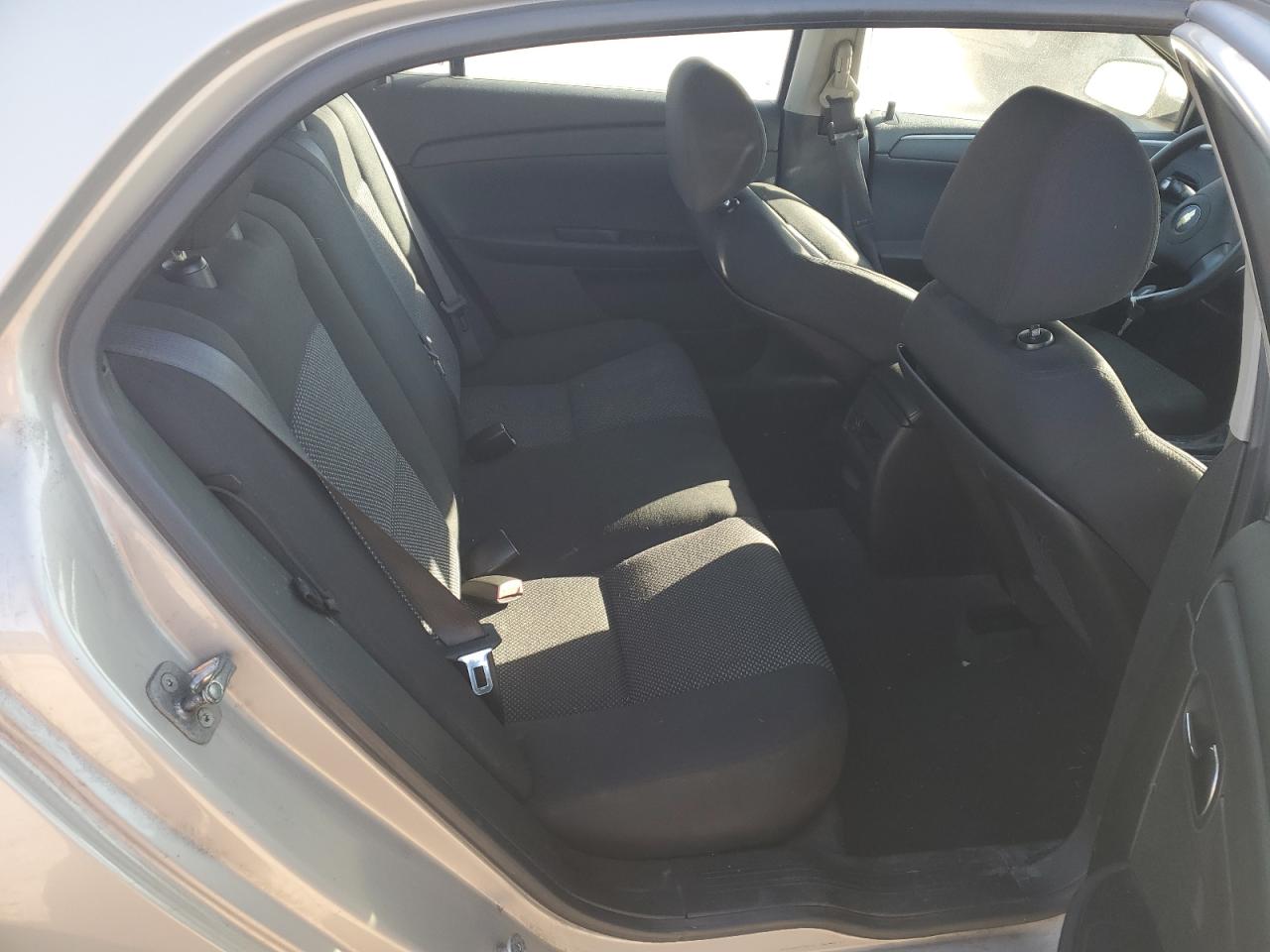 2012 Chevrolet Malibu - Image 10