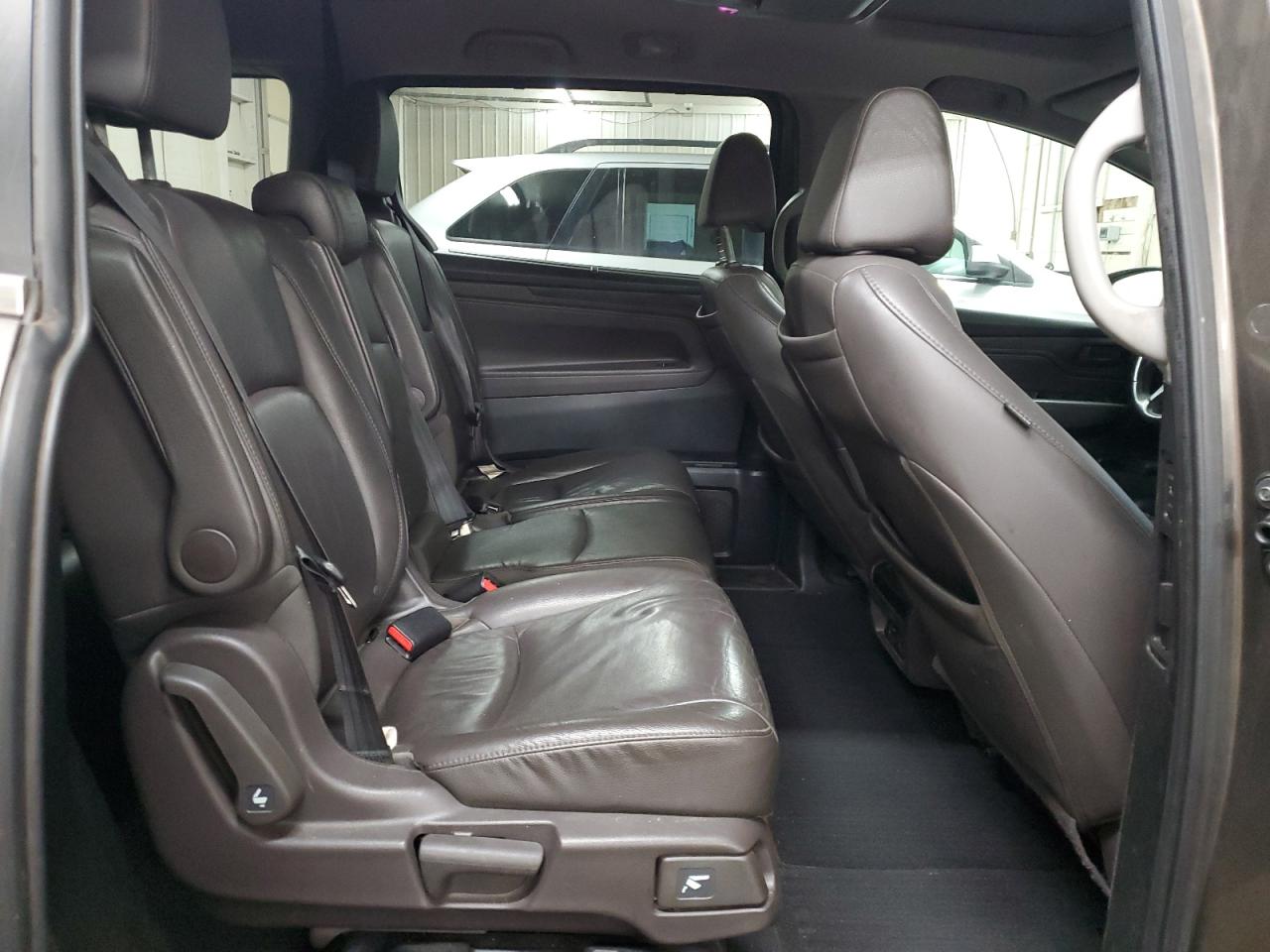 2019 Honda Odyssey - Image 11